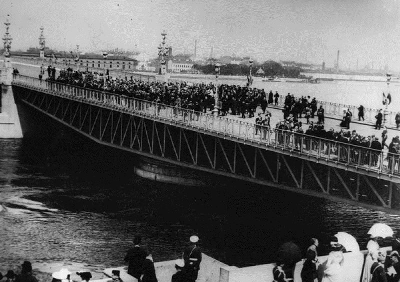 16 мая 1903 года. Открытие Троицкого моста