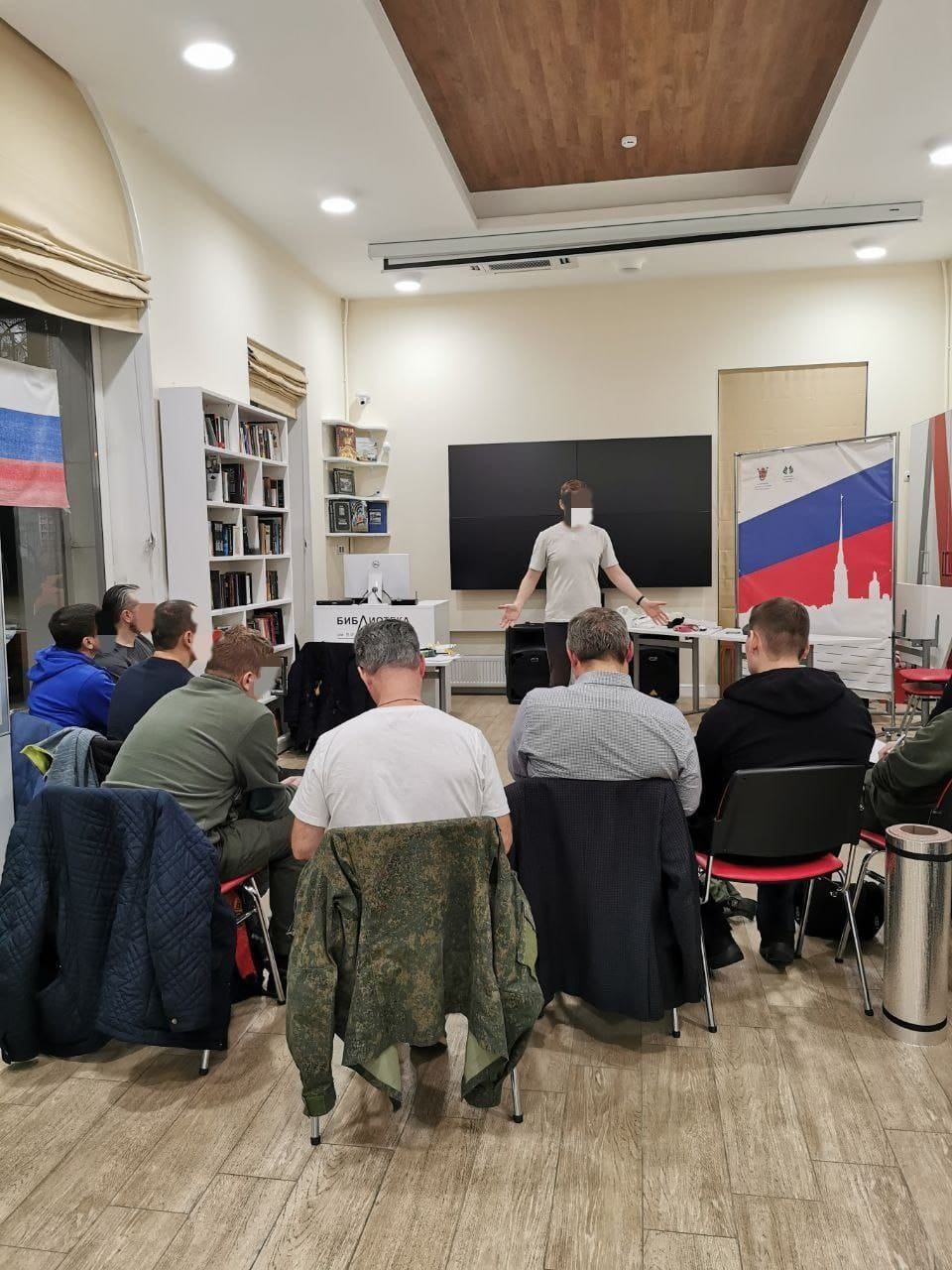 В библиотеках Петроградского района проходят занятия по оказанию первой помощи и действиям при чрезвычайных ситуациях
