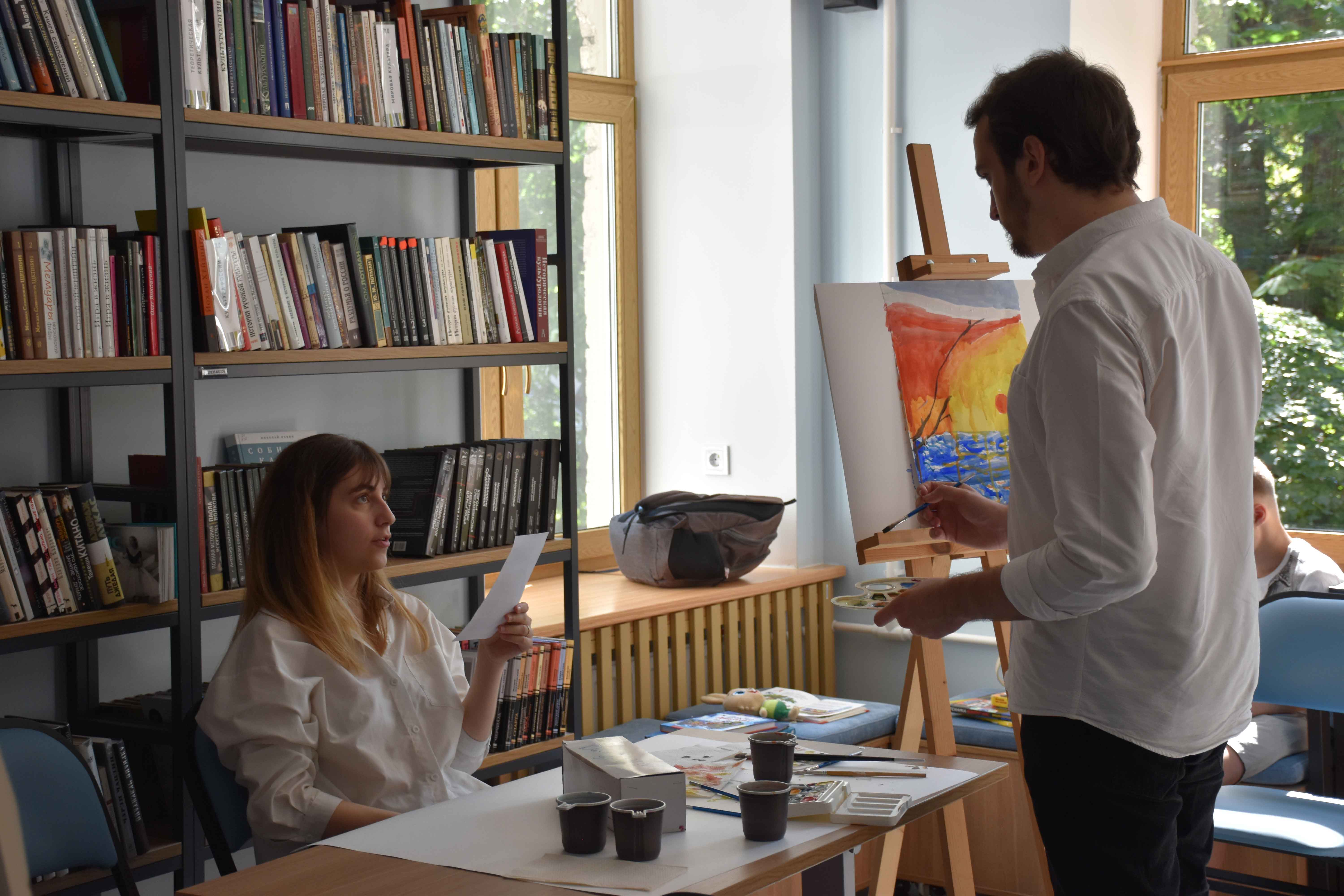 «Слепой художник»: мастер-класс по арт-терапии в Библиотеке на Карповке