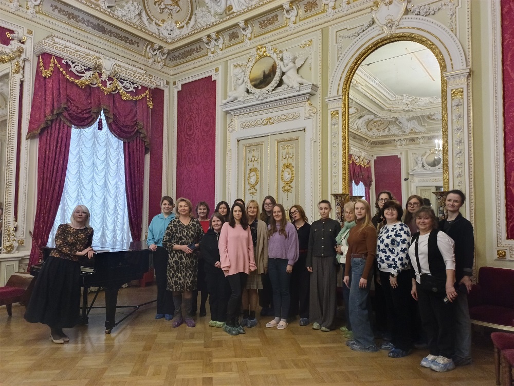 Библиотека Санкт-Петербургского городского Дворца творчества юных