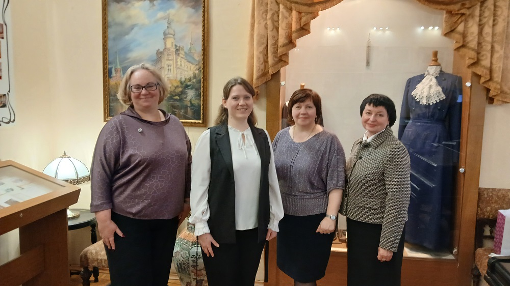 Диалог через столетия