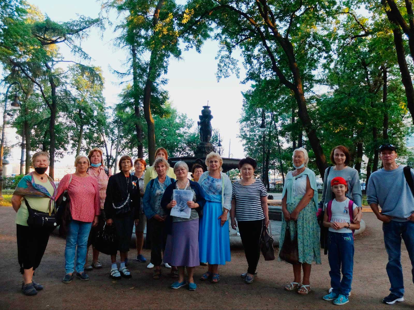 Постер для новости «Библиотека им. В.И. Ленина на фестивале книгоцентричных экскурсий»