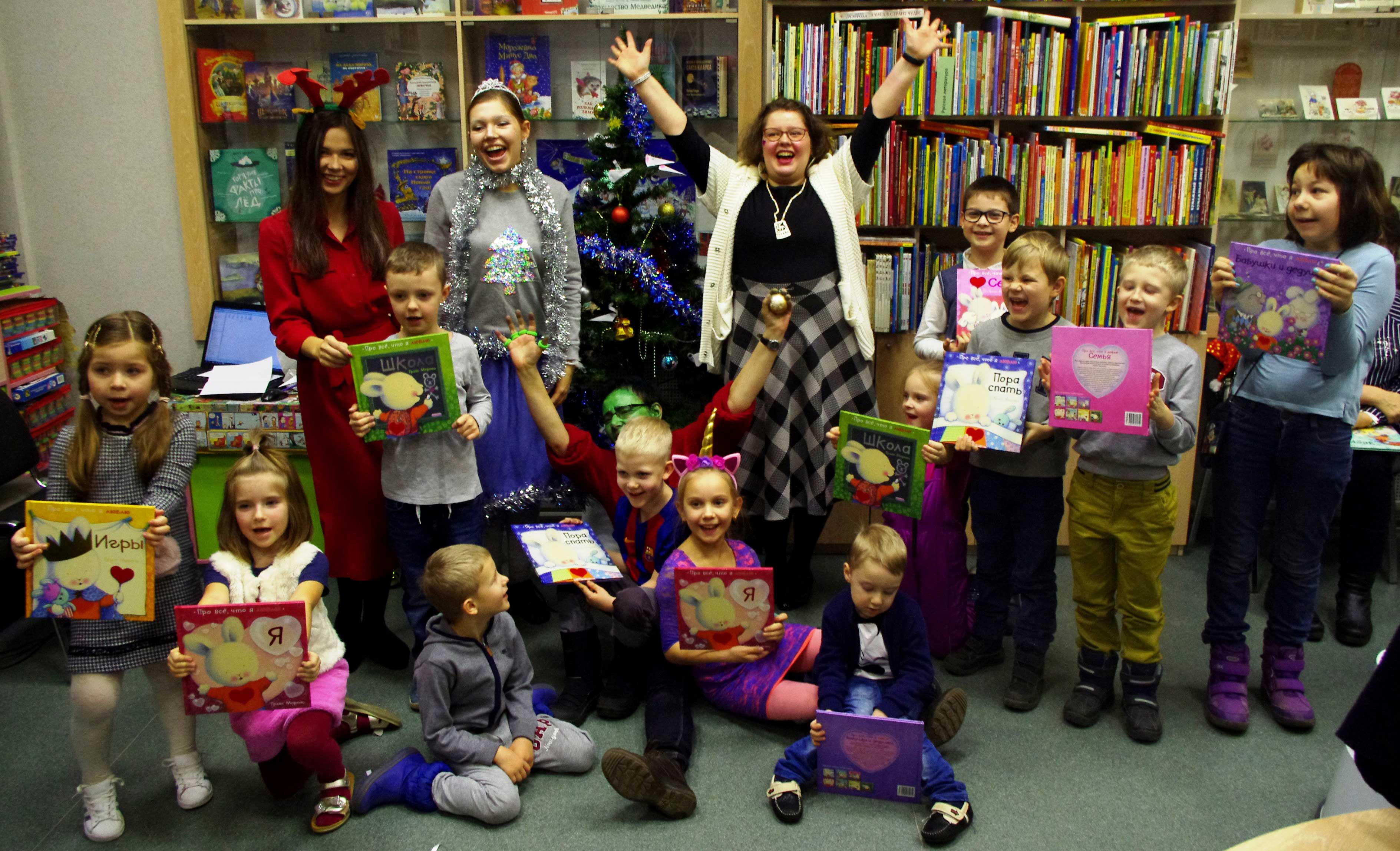 Постер для новости &laquo;Гринч - похититель Нового года&raquo;