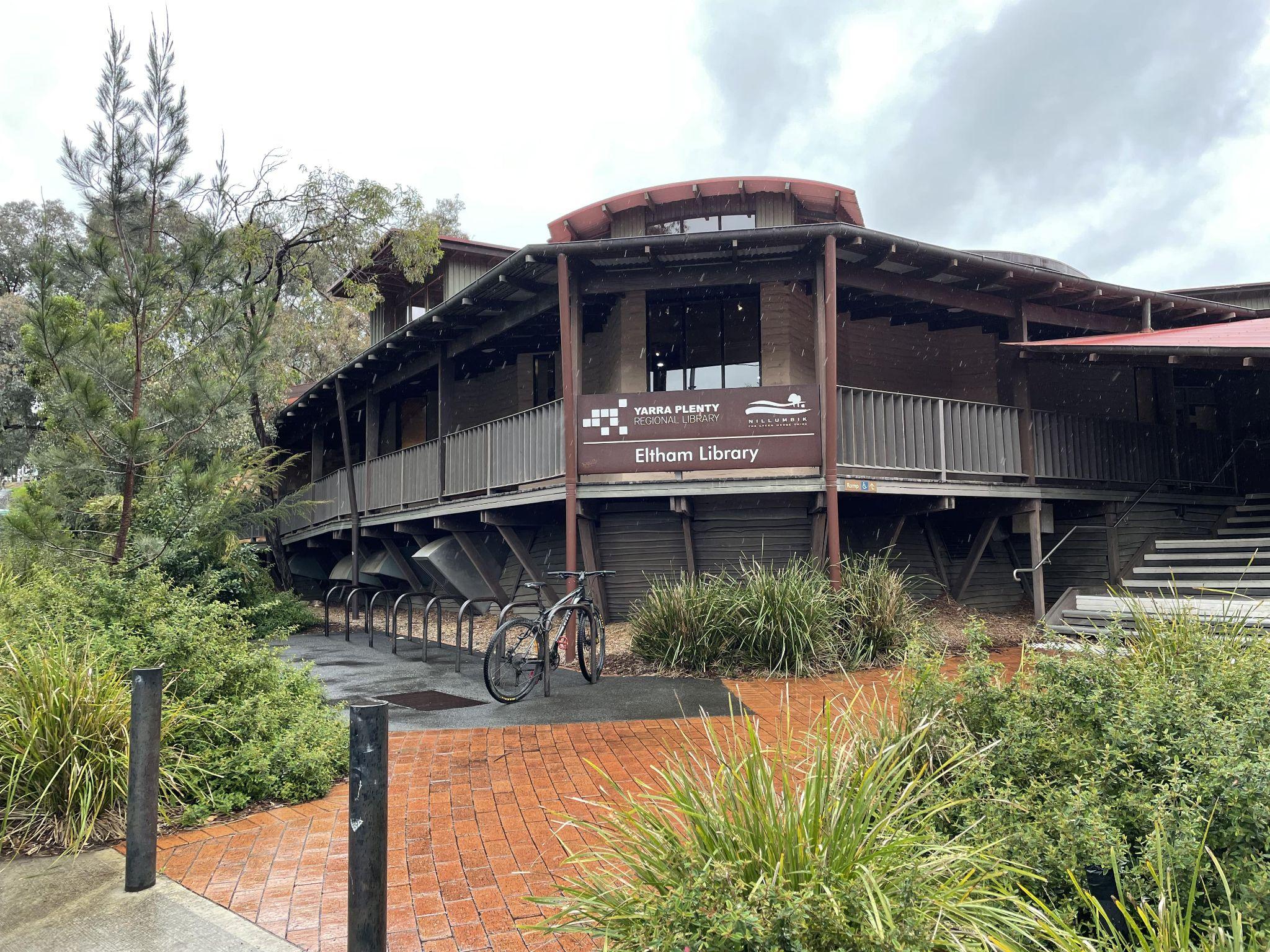 Постер для новости «Библиотеки Мельбурна и их самостоятельные читатели»