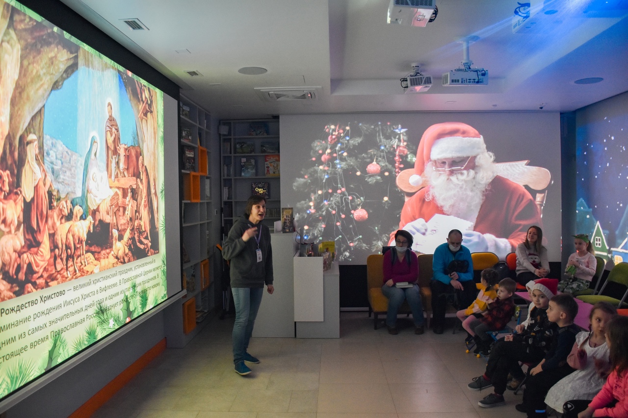 Постер для новости &laquo;Каникулы в библиотеке&raquo;