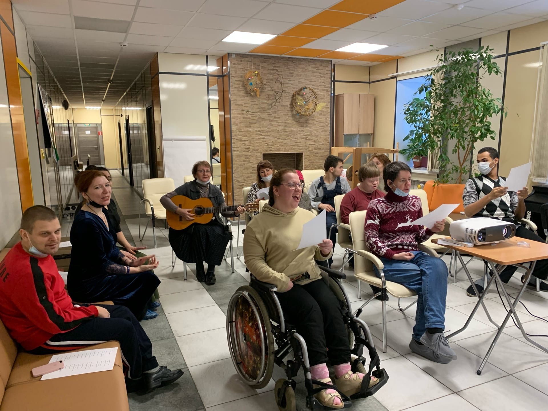 Постер для новости &laquo;Познавательный час в Центре социальной реабилитации инвалидов и детей-инвалидов Василеостровского района&raquo;