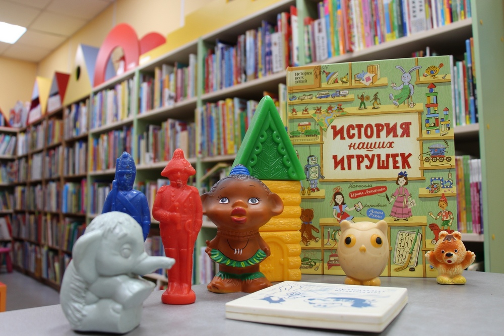 Постер для новости &laquo;История наших игрушек&raquo;
