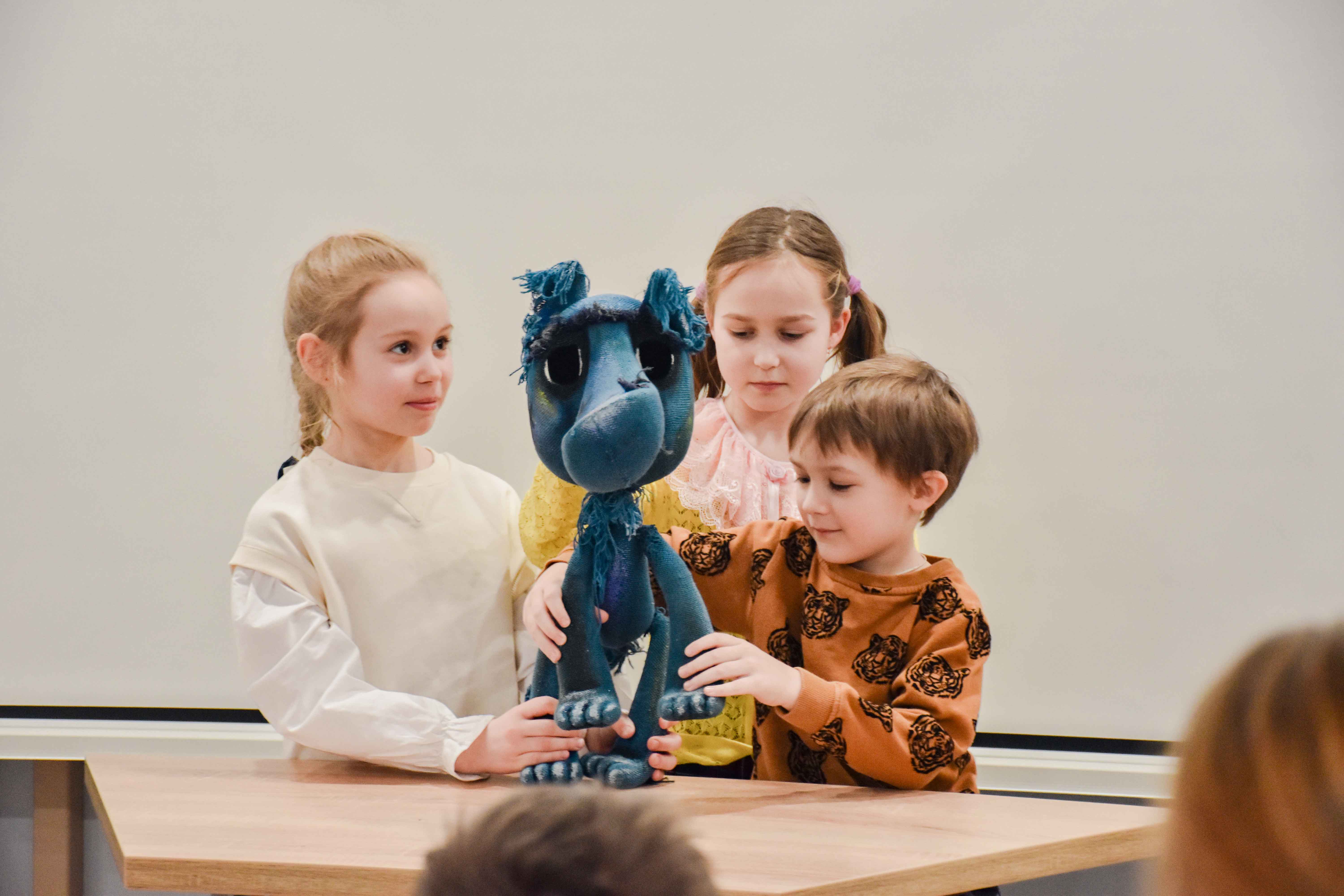 Постер для новости &laquo;Концерт марионеток прошел в Библиотеке книжных героев&raquo;