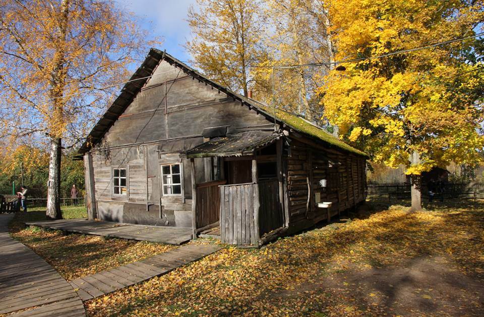 Постер для новости &laquo;Музей Довлатова в Пушкинских горах&raquo;