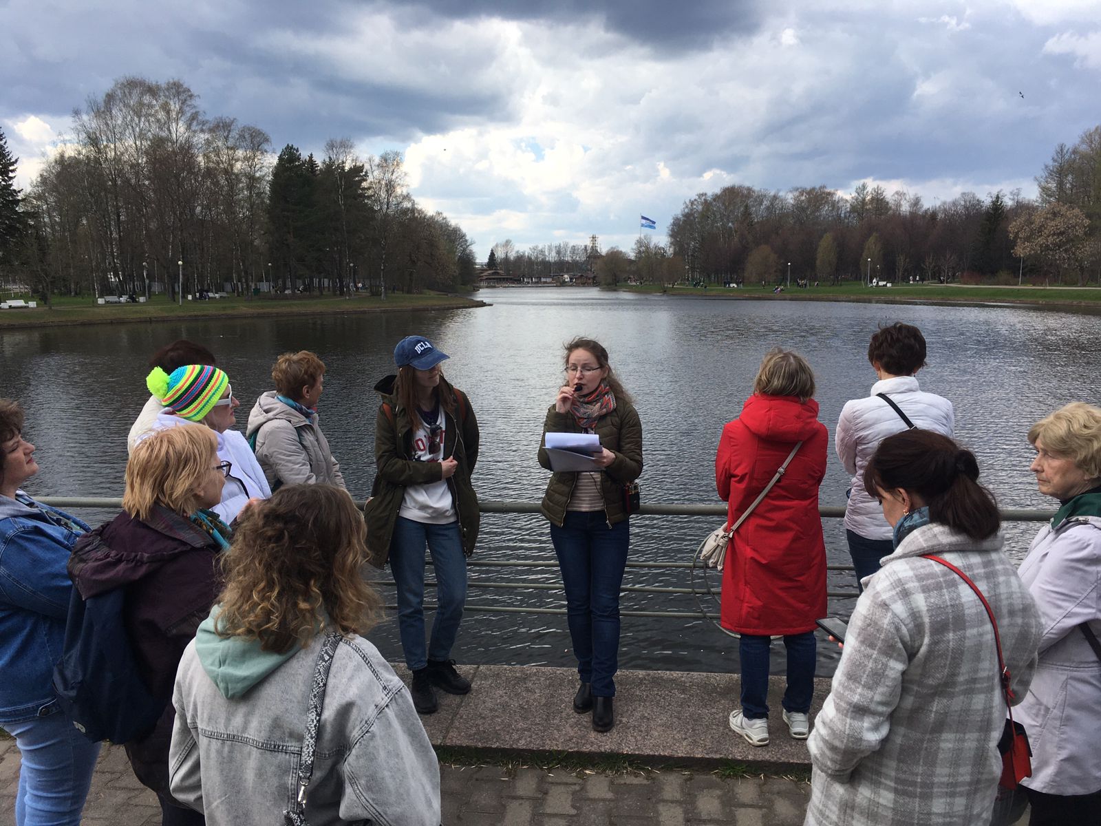 Постер для новости «Библиотека Кировских островов приняла участие в городской акции «Гостеприимный Петербург»»
