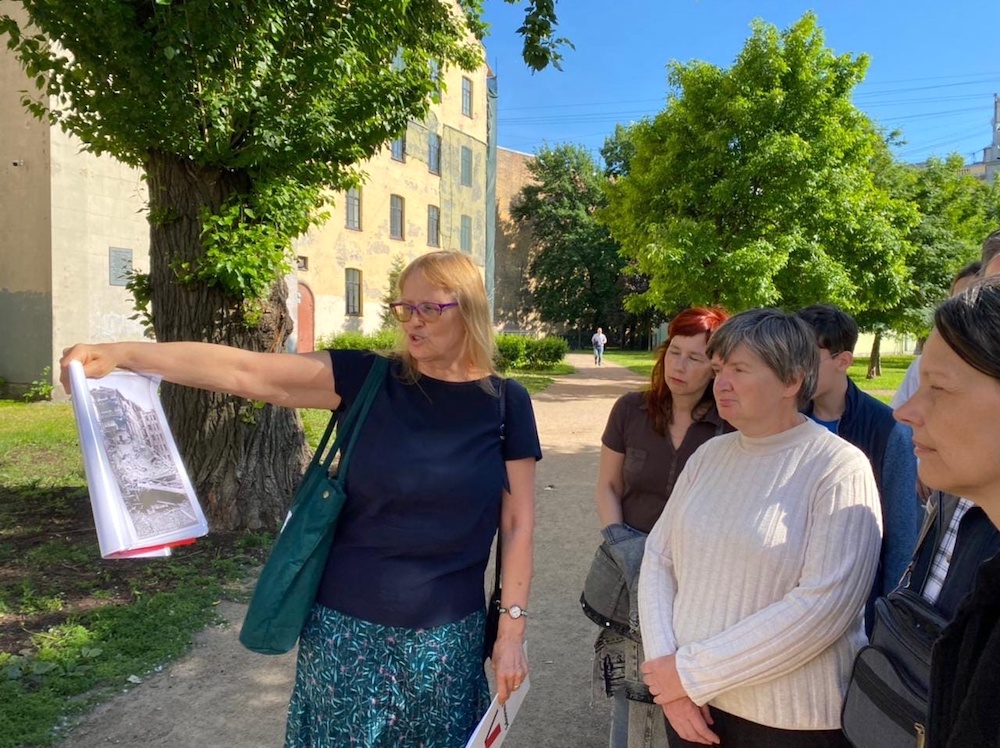 Постер для новости &laquo;Опаленная войной Петроградка&raquo;