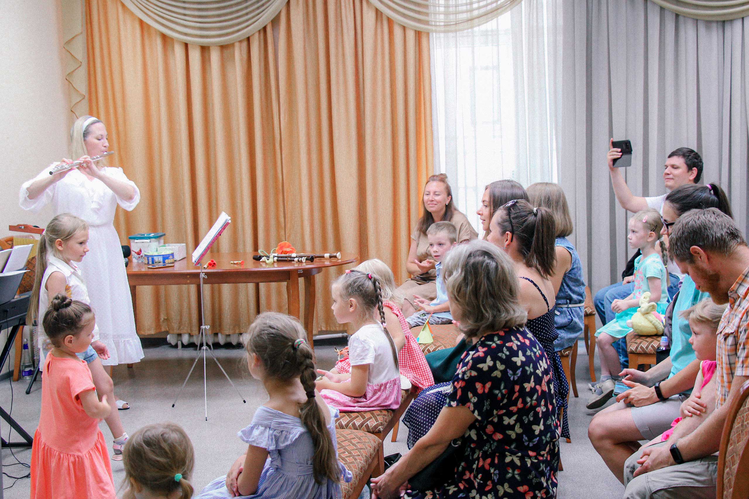 Постер для новости &laquo;Вечер с флейтой в библиотеке&raquo;