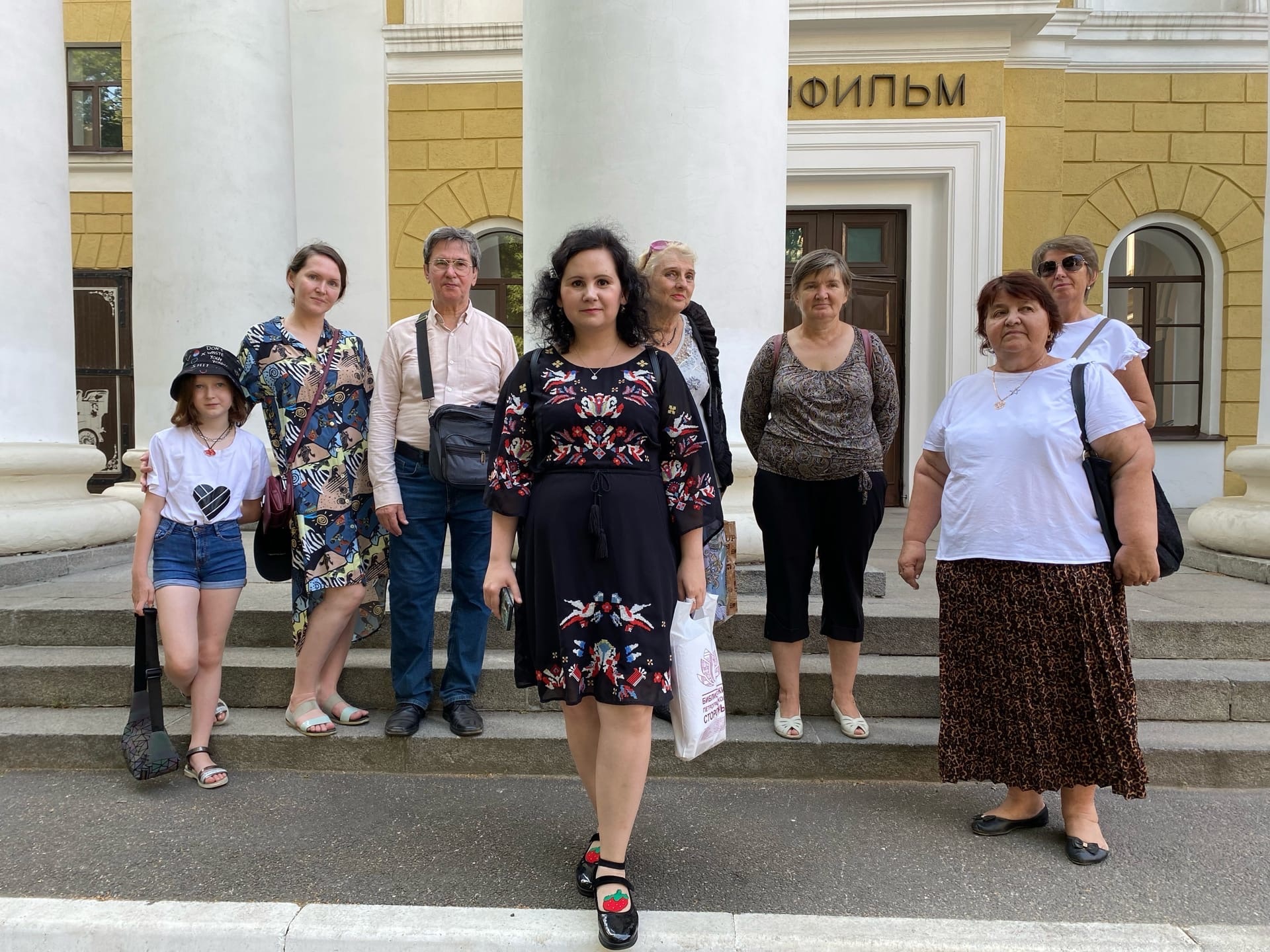 Постер для новости «По следам Золушки – по Петроградской стороне»