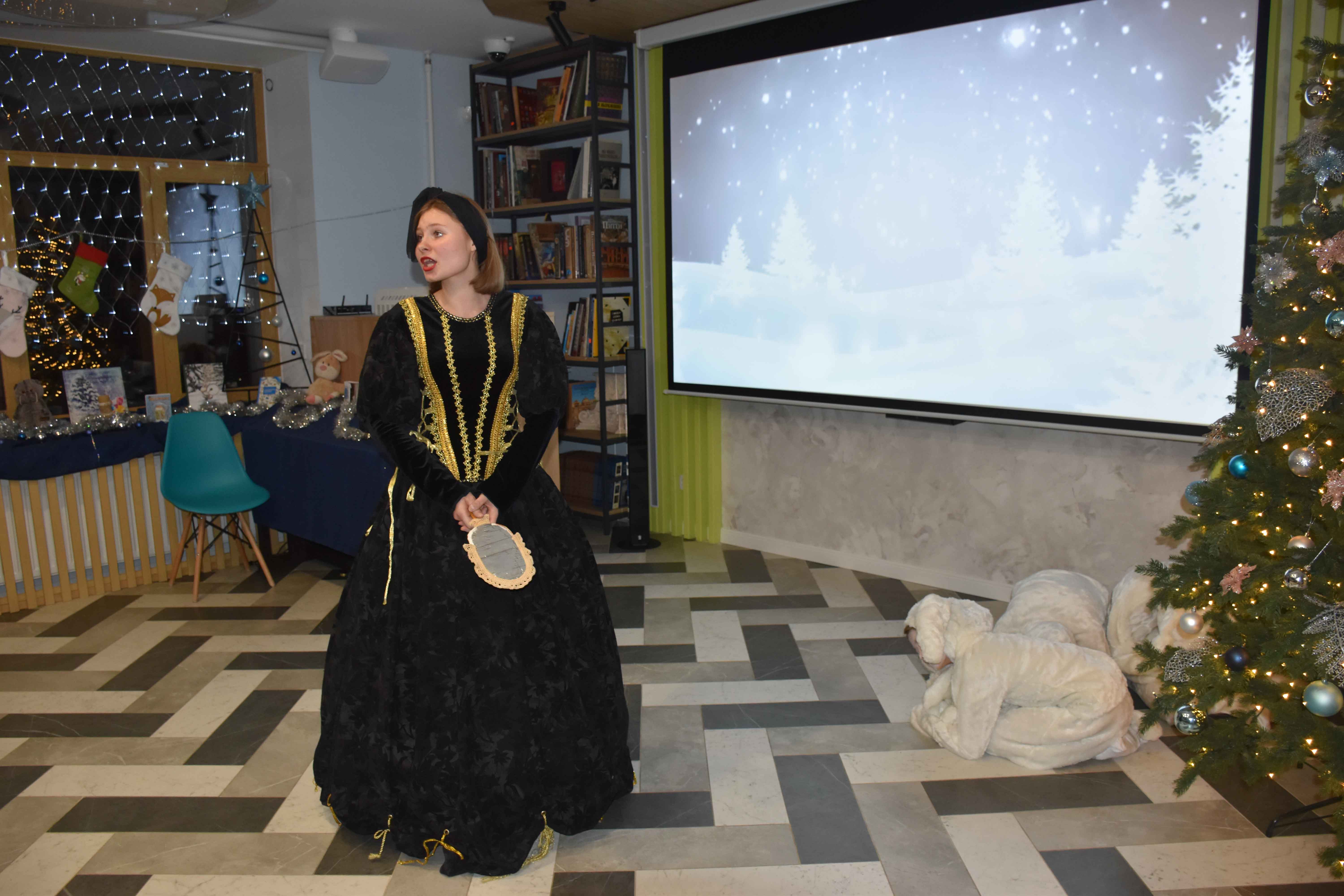 Постер для новости &laquo;Музыкальный спектакль «Серебряная ёлочка» в Библиотеке на Карповке&raquo;