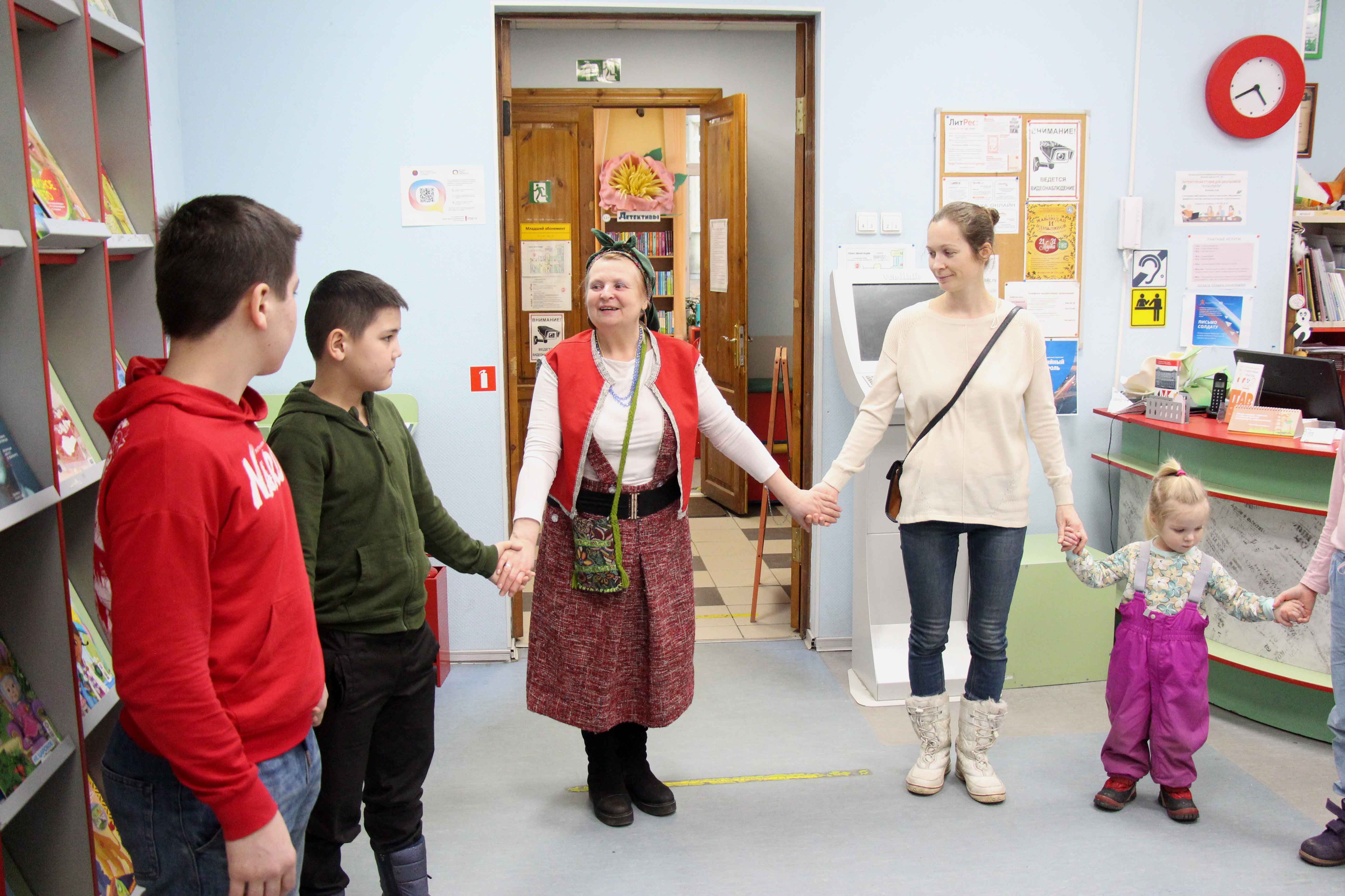 Постер для новости &laquo;В Центральной районной детской библиотеке закликали весну&raquo;