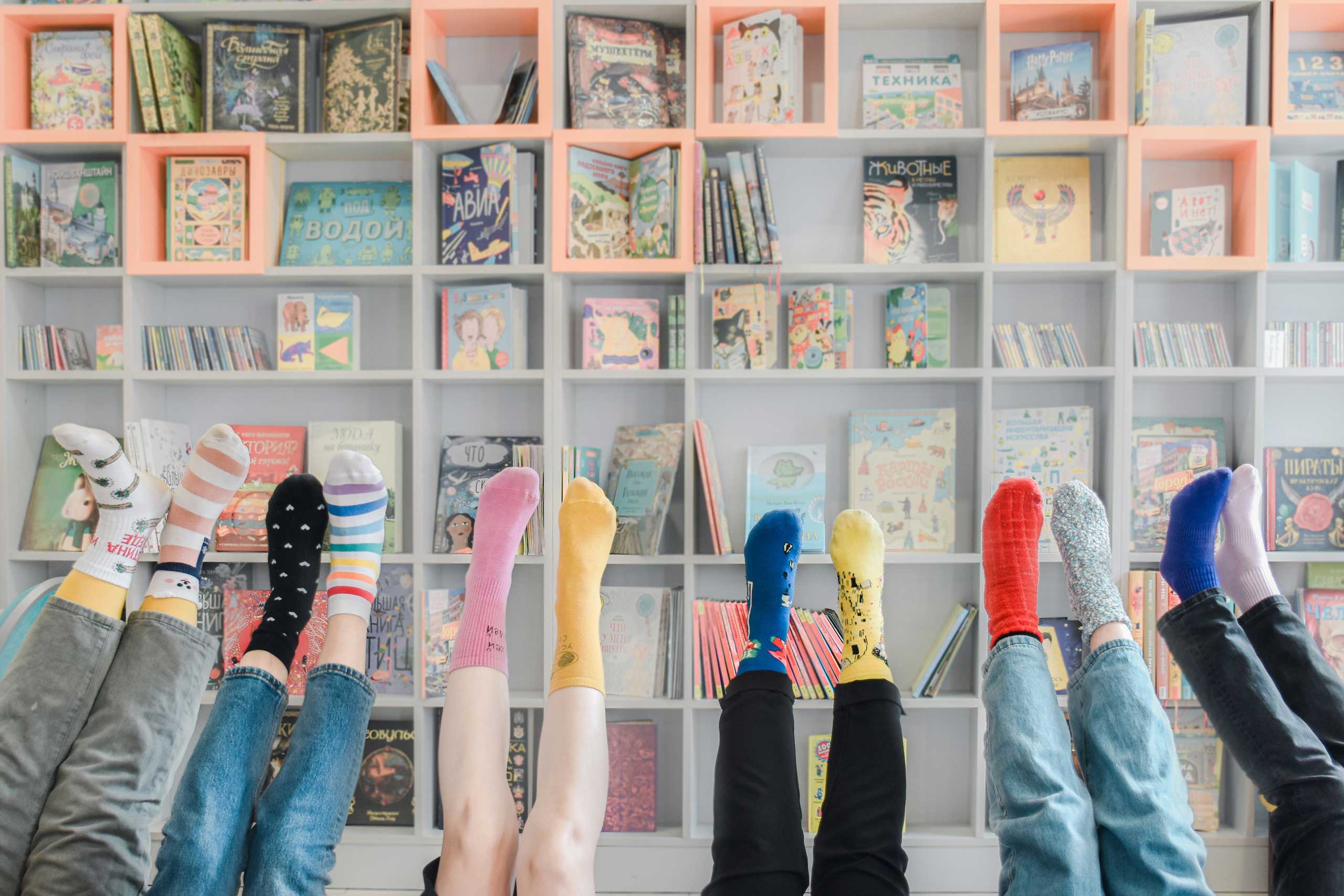 Постер для новости &laquo;Международный день человека с синдромом Дауна в Библиотеке книжных героев&raquo;