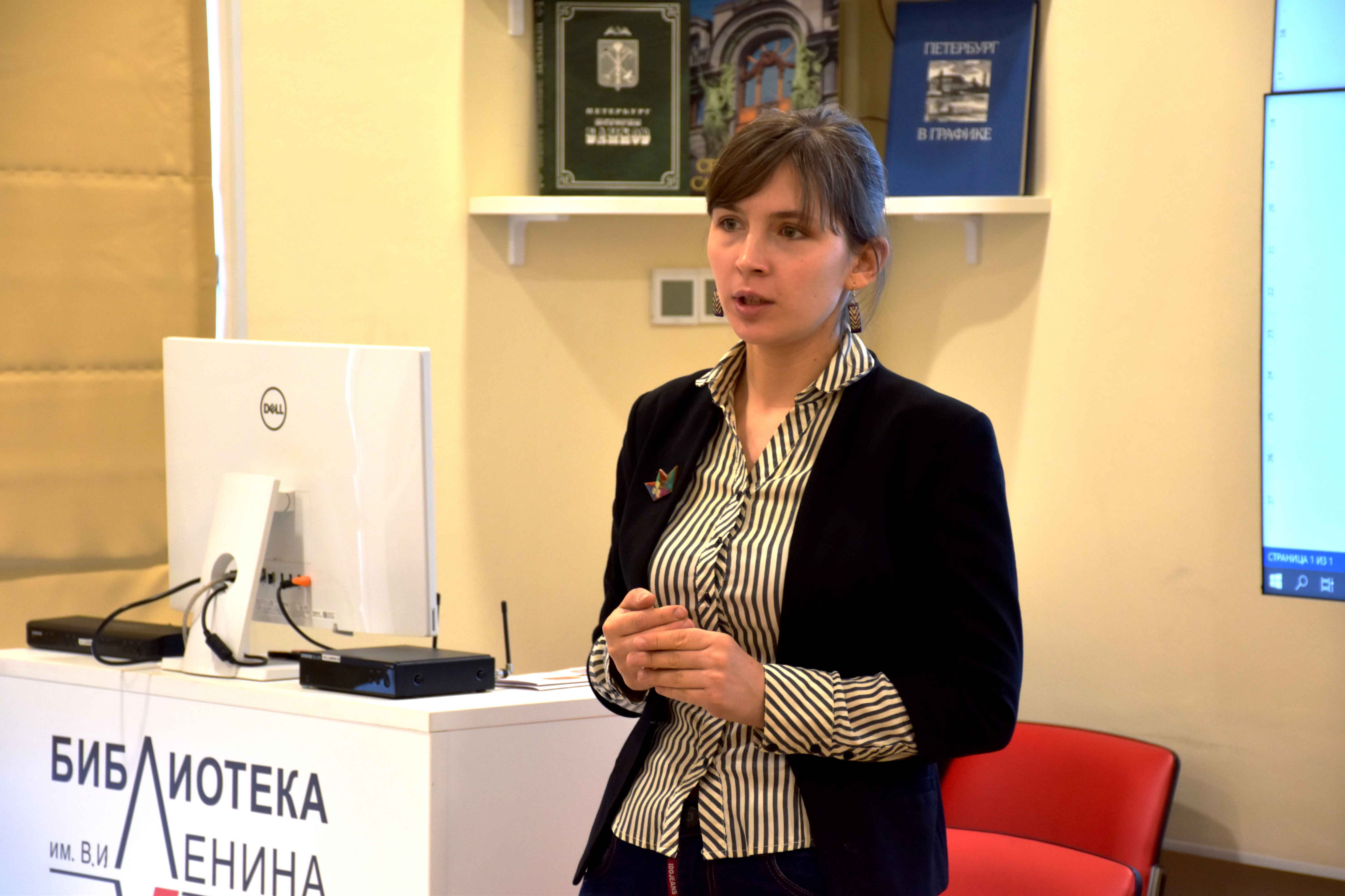 Постер для новости «Кинолекторий «Старая песня»»