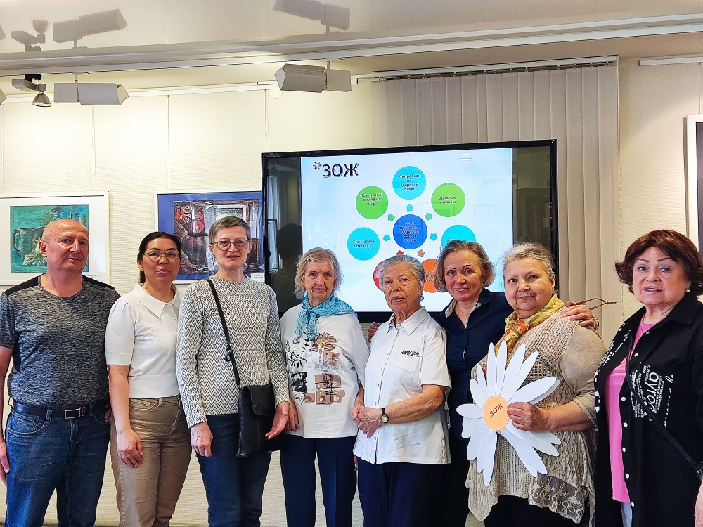 Постер для новости &laquo;В библиотеке Кировских островов прошла встреча «Активное долголетие»&raquo;