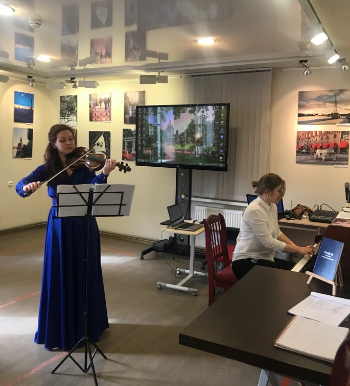 Концерт к юбилею Иоганнеса Брамса в библиотеке Кировских островов