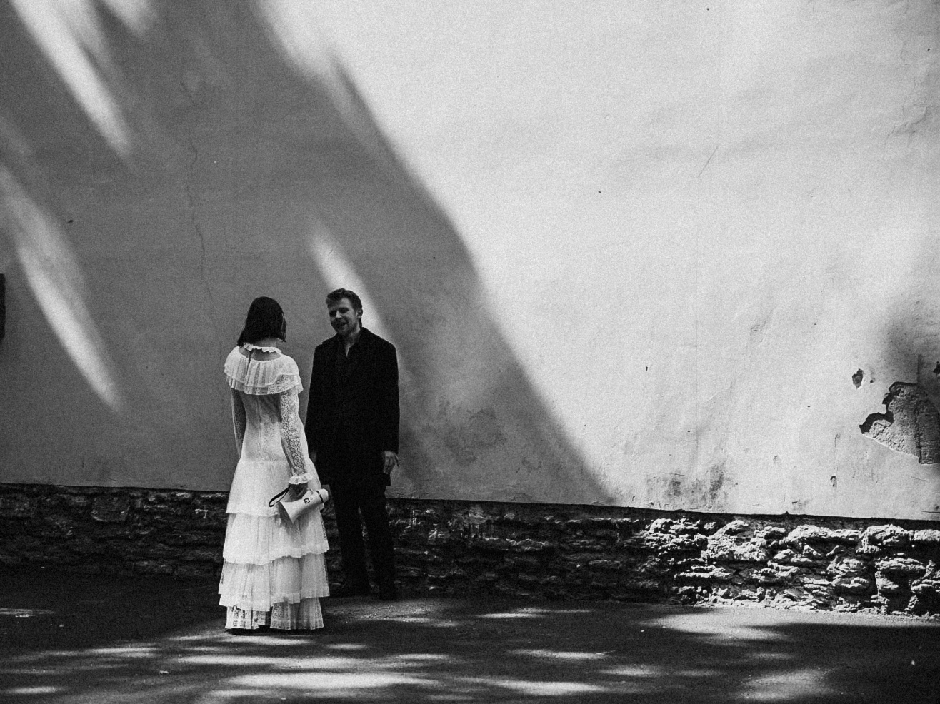 Постер для новости &laquo;Пеший спектакль «И свет, и тень»&raquo;