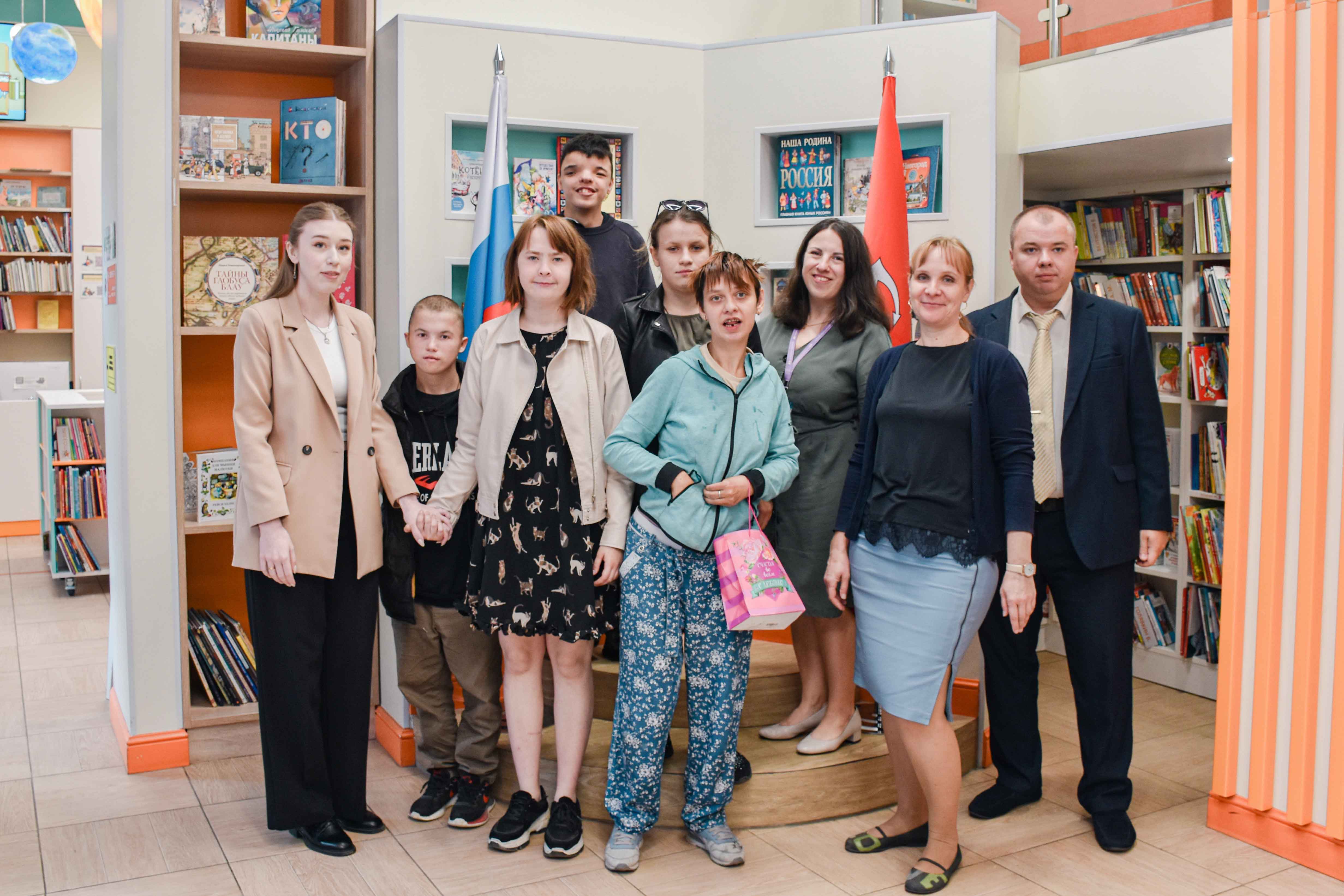 Постер для новости &laquo;Дети из Луганской народной республики посетили Библиотеку книжных героев&raquo;