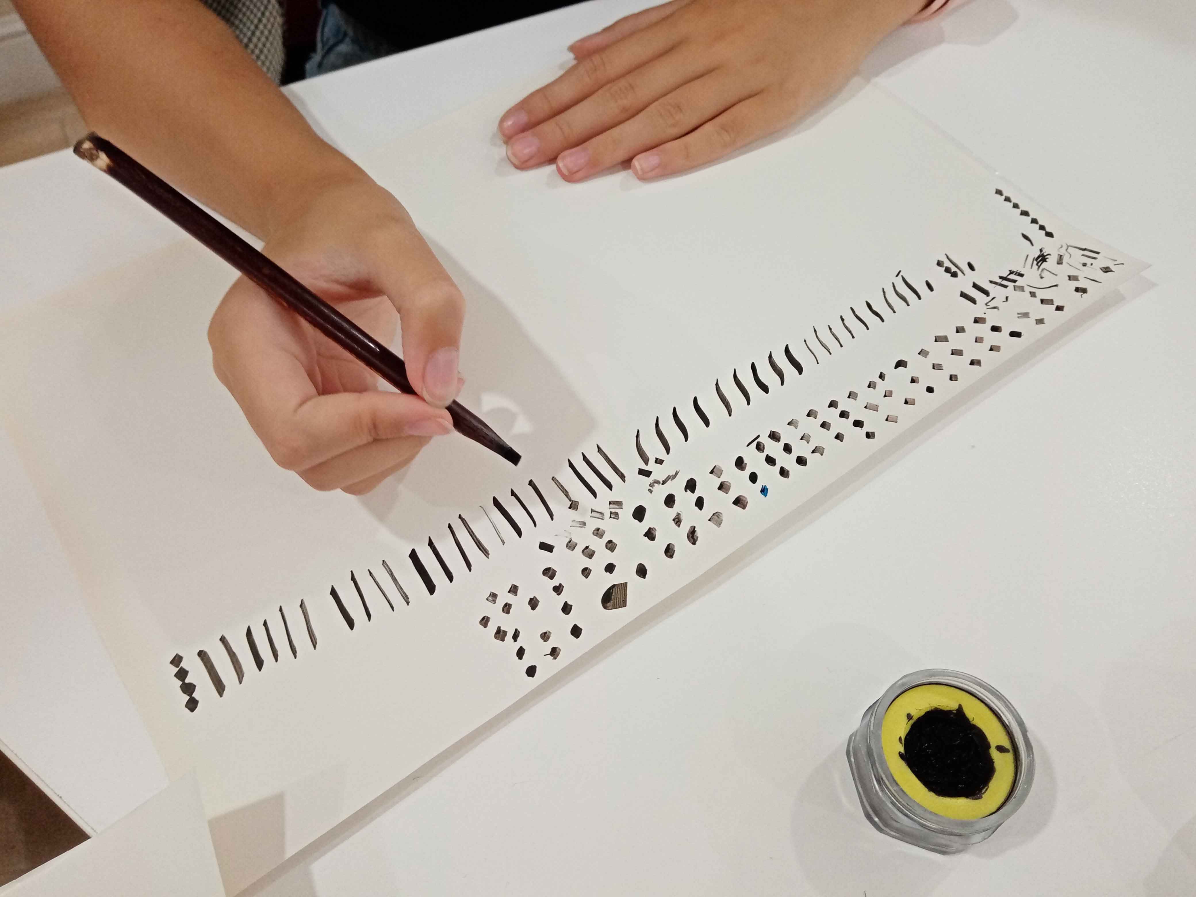 Постер для новости &laquo;В Библиотеке Ленина прошли мероприятия к 100-летию Расула Гамзатова&raquo;