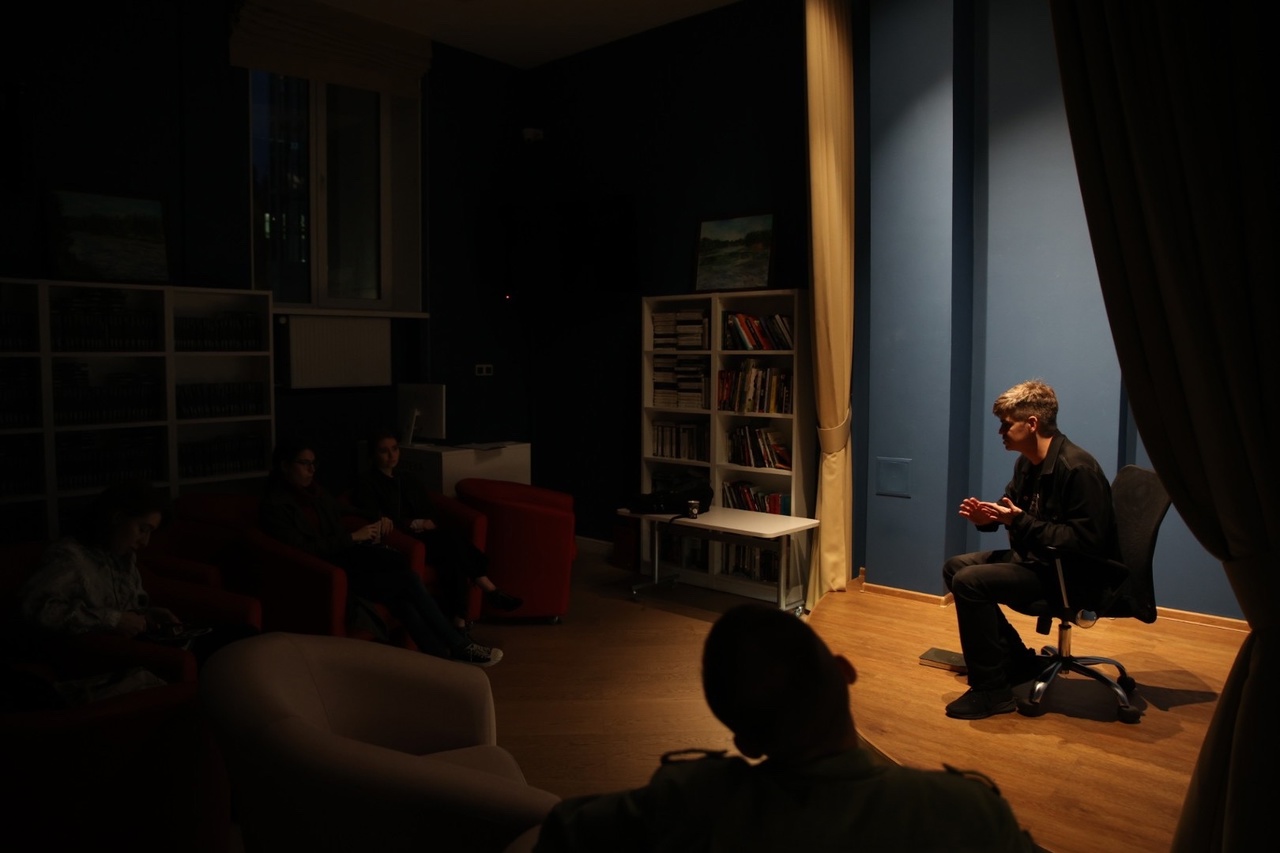 Постер для новости &laquo;Творческая встреча «Кружок: Феноменология театра»&raquo;