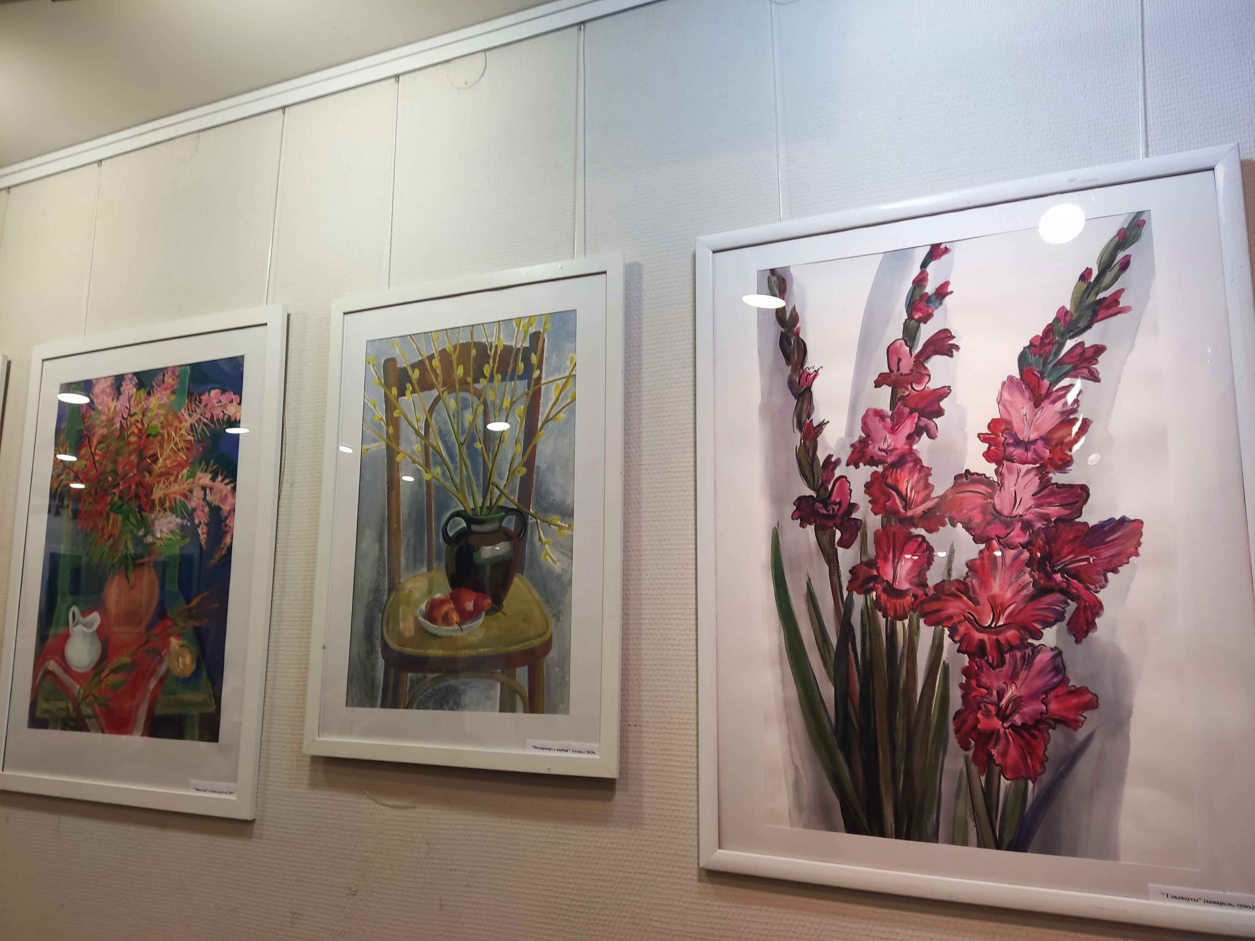 Постер для новости &laquo;Художественная выставка в библиотеке&raquo;