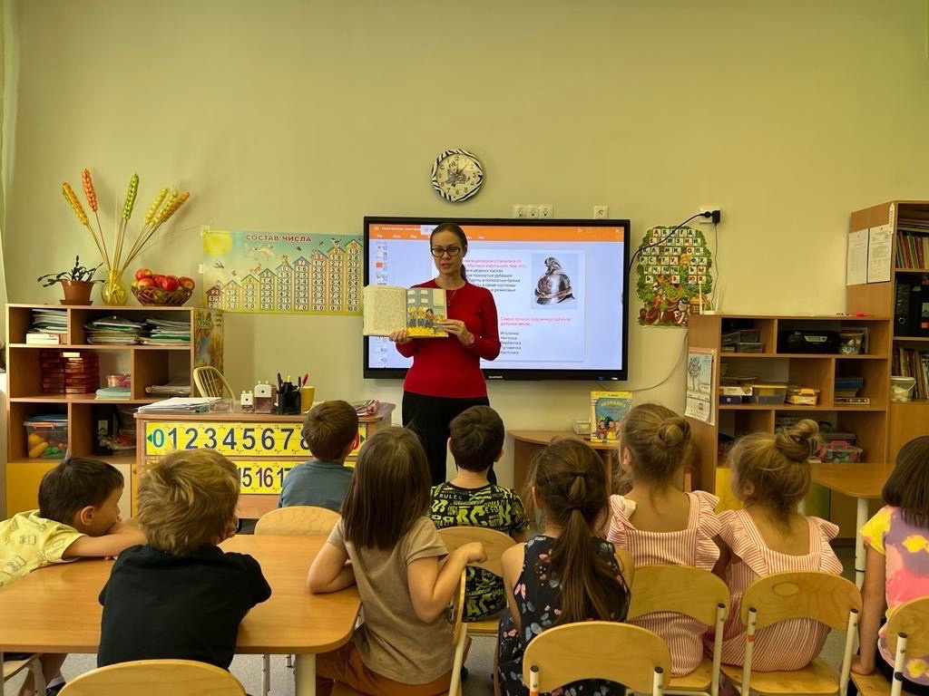 В Юношеской библиотеке имени А. П. Гайдара продолжает работать цикл интерактивных программ «Библиотекарь в гостях у детского сада»