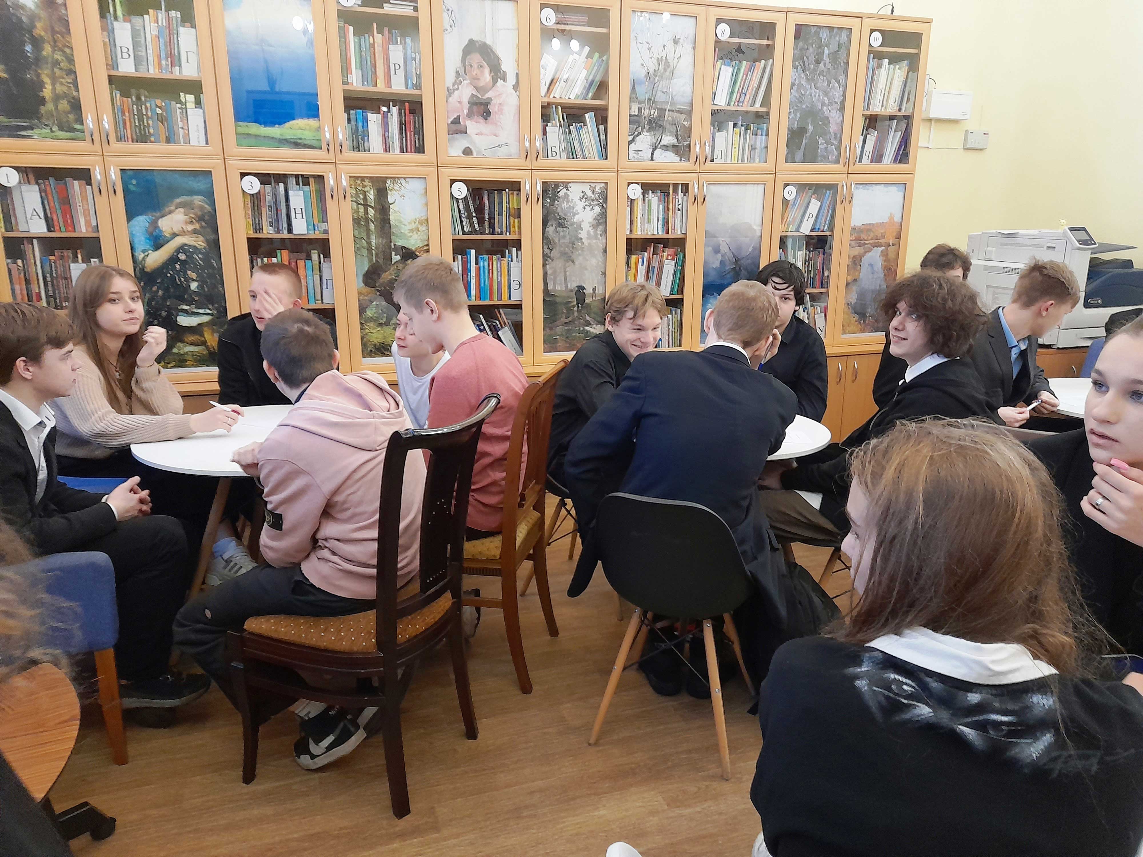 Постер для новости &laquo;Квест-игра «Служба Отечеству» прошла в библиотеке&raquo;