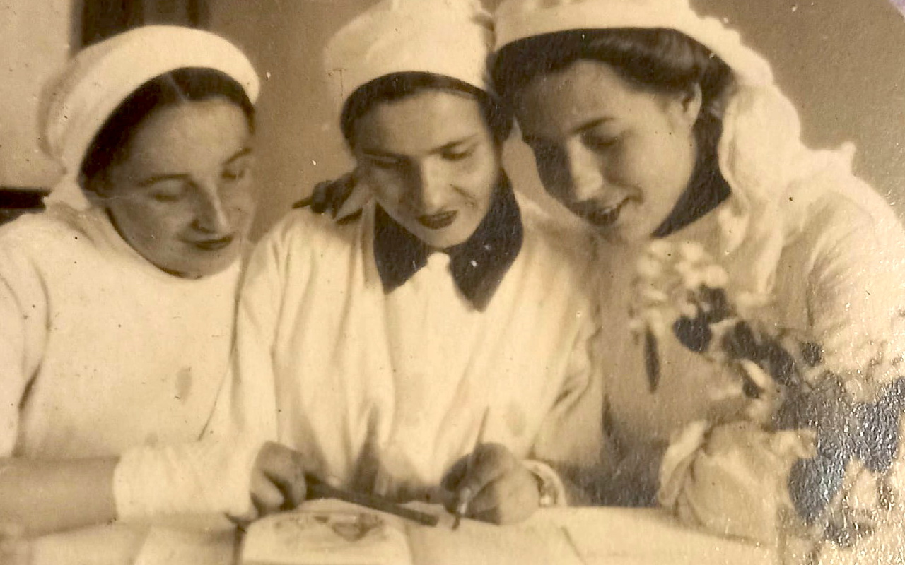 Постер для новости &laquo;Юношеская библиотека имени А. Гайдара знакомит читателей с блокадным дневником жительницы Петроградского района&raquo;