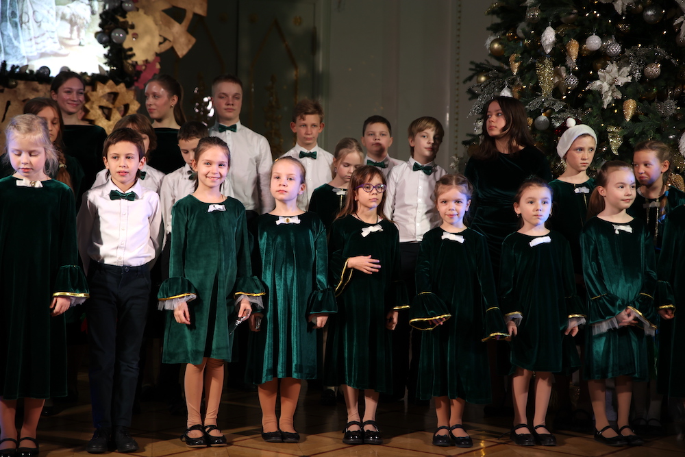 Постер для новости «Библиотека на Карповке пригласила жителей на оперу-мюзикл «Снежная королева»»