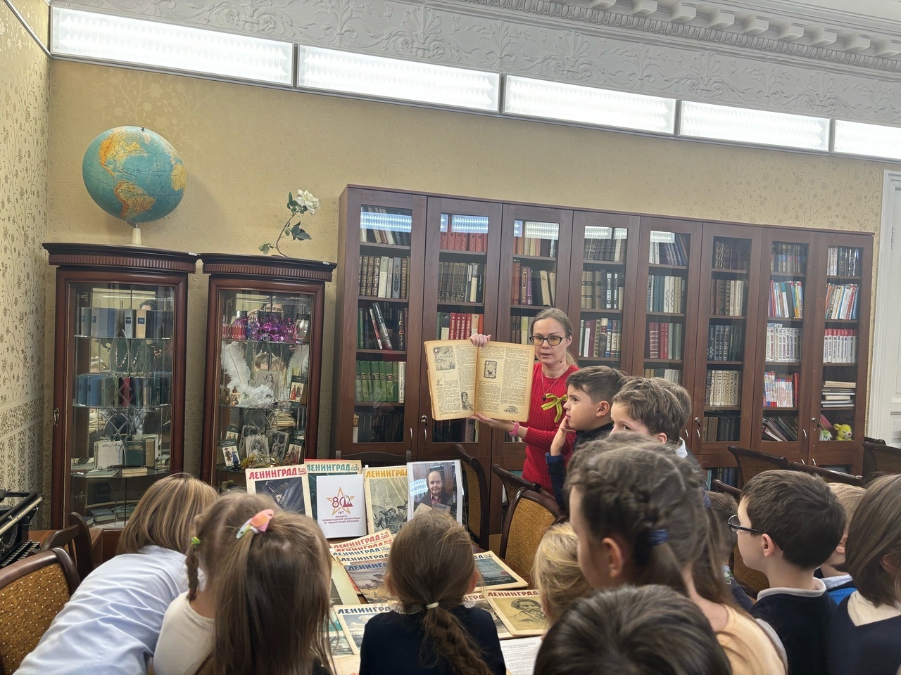 Постер для новости &laquo;Библиотеки работали в блокаду&raquo;