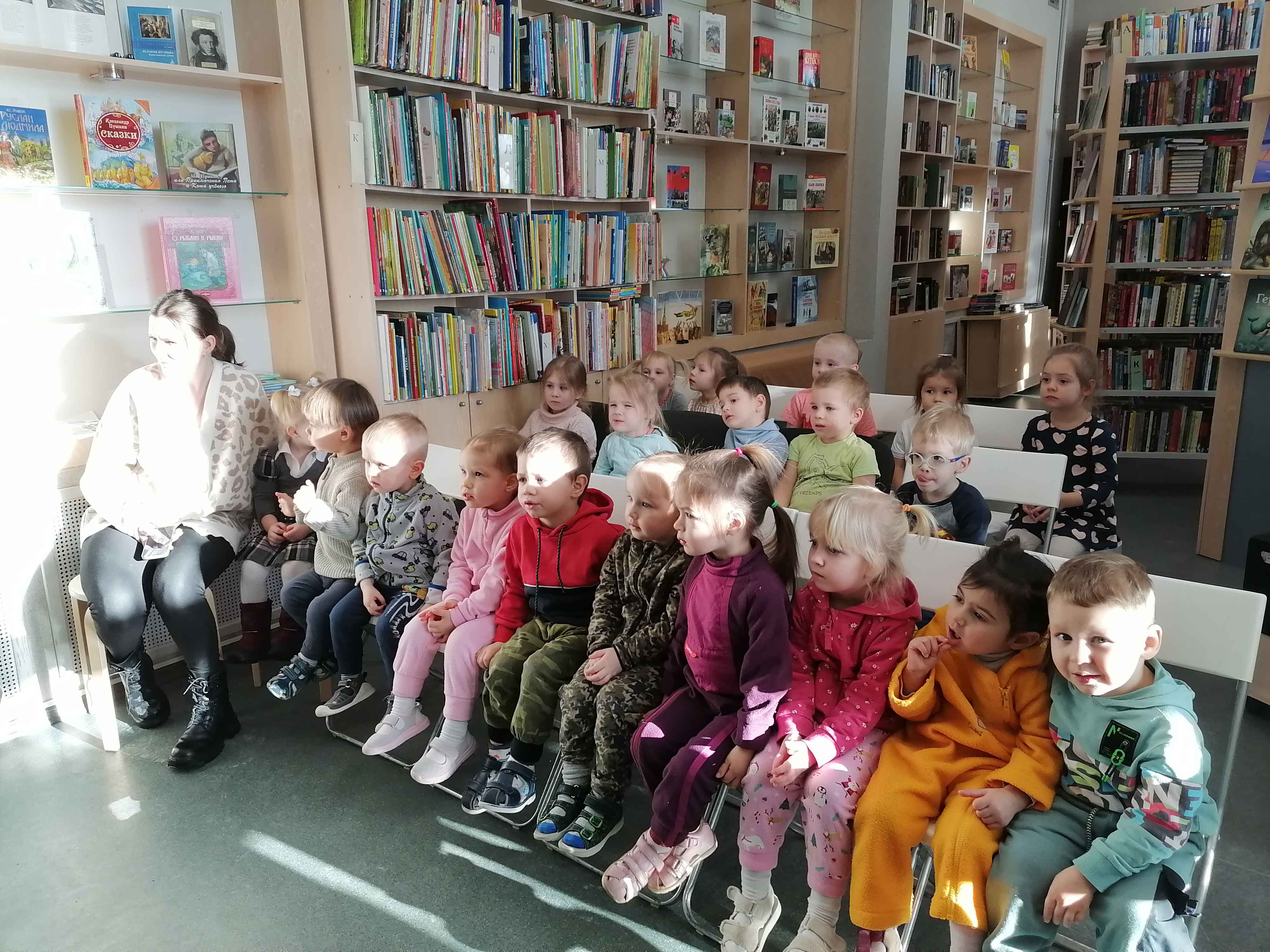 Постер для новости &laquo;В библиотеке прошел традиционный конкурс чтецов стихотворений Агнии Барто&raquo;