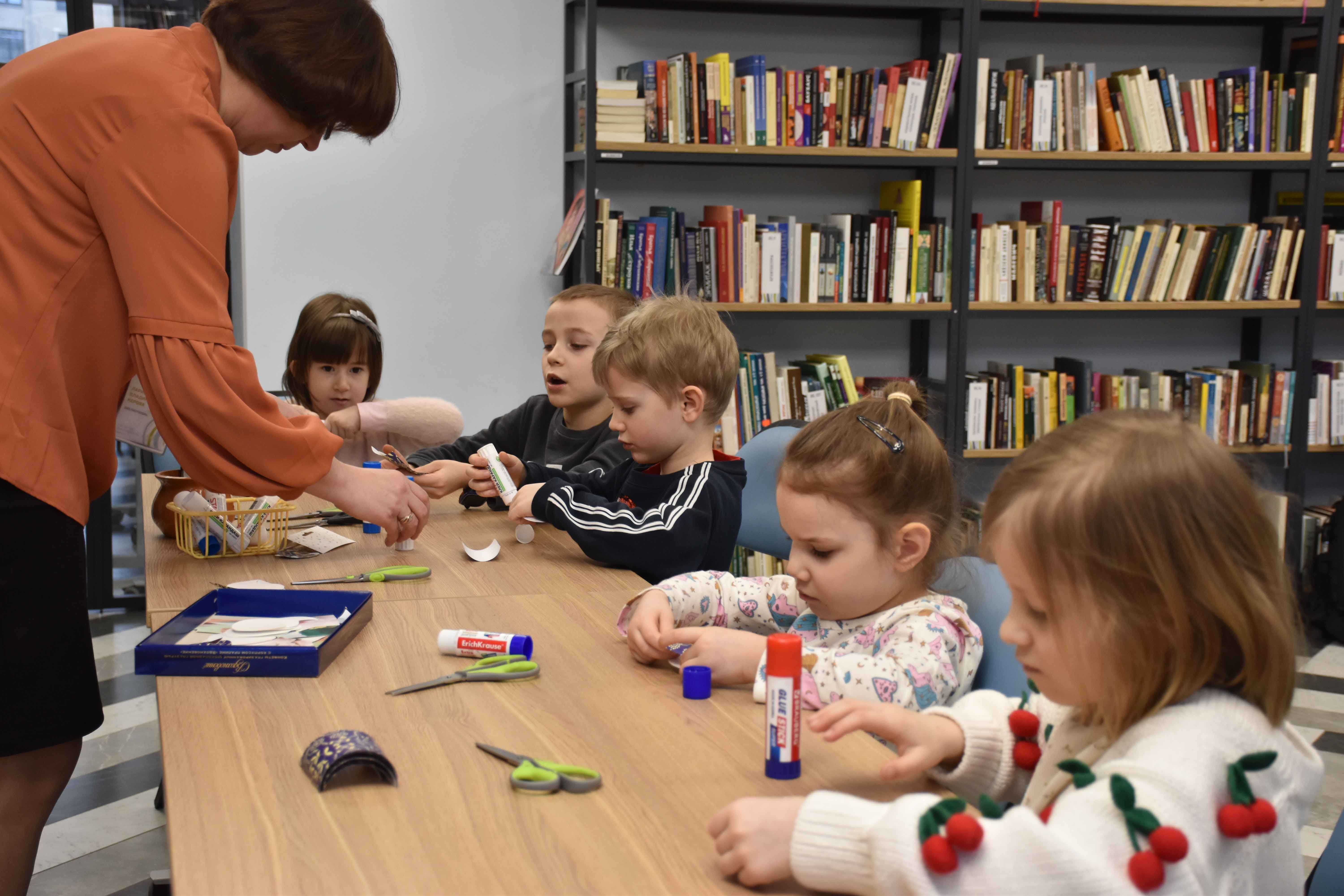 Постер для новости &laquo;Масленица в Библиотеке на Карповке&raquo;