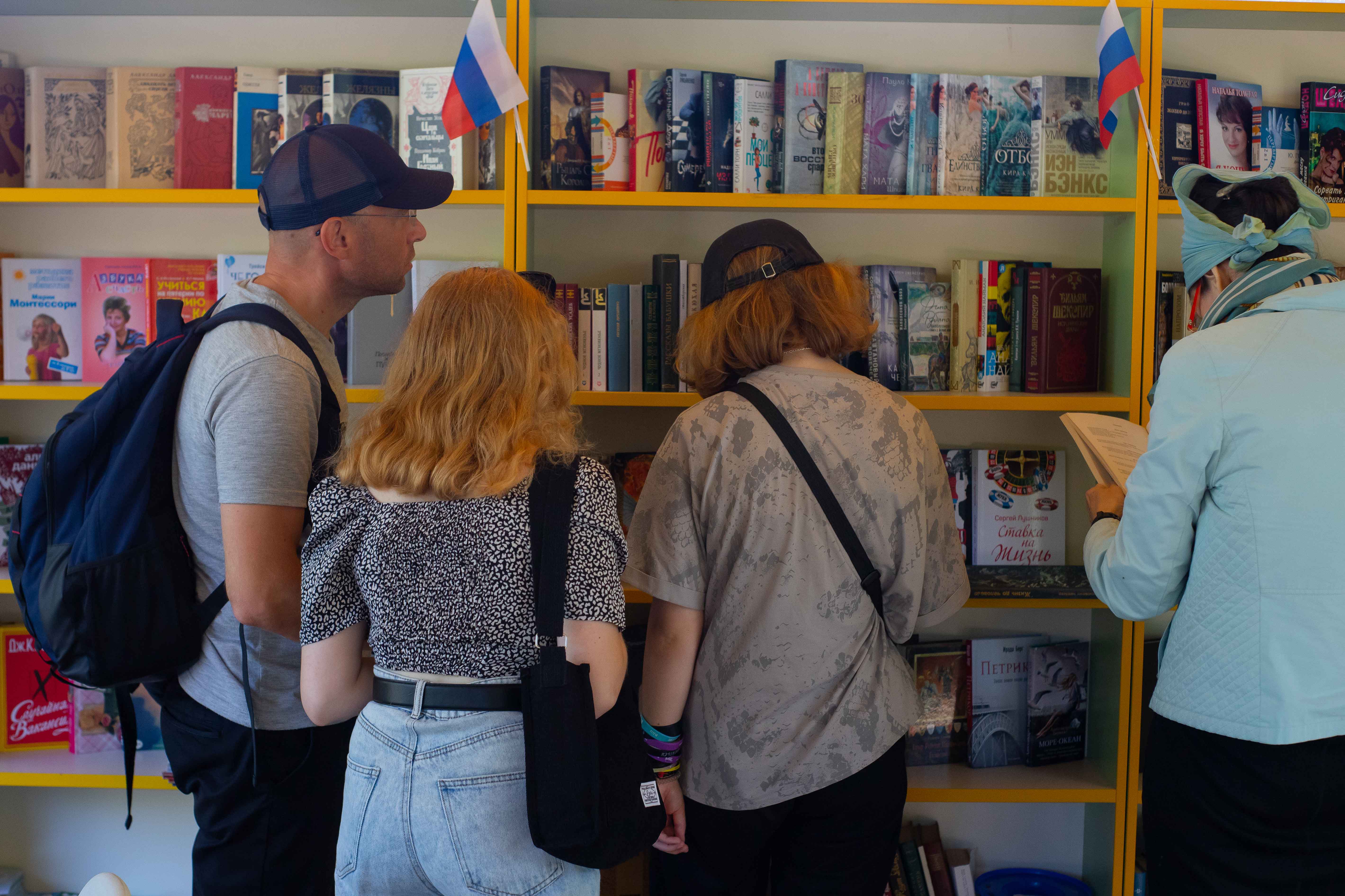 Постер для новости &laquo;Летний читальный зал в Зоопарке подводит итоги&raquo;