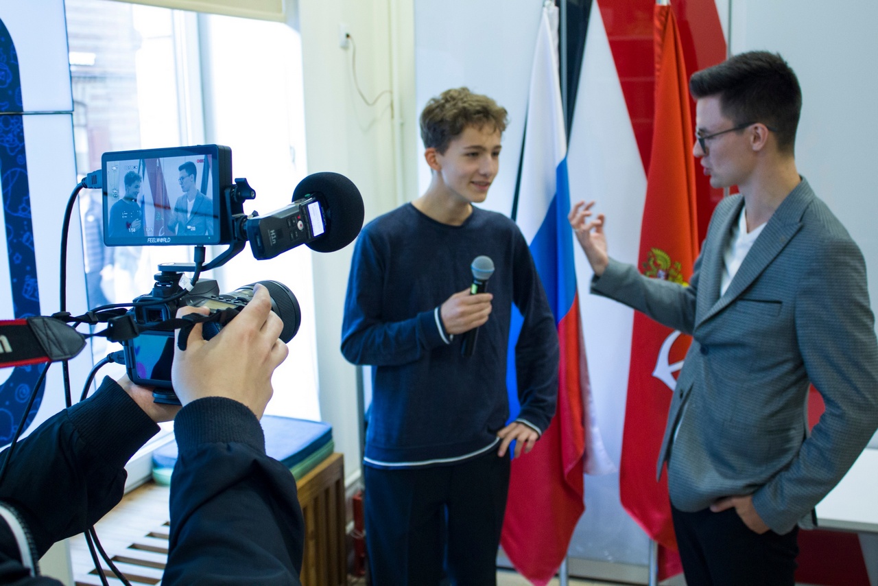 Постер для новости &laquo;Деловая игра «Добавить в избранное». Избирательный процесс: от теории к практике.&raquo;