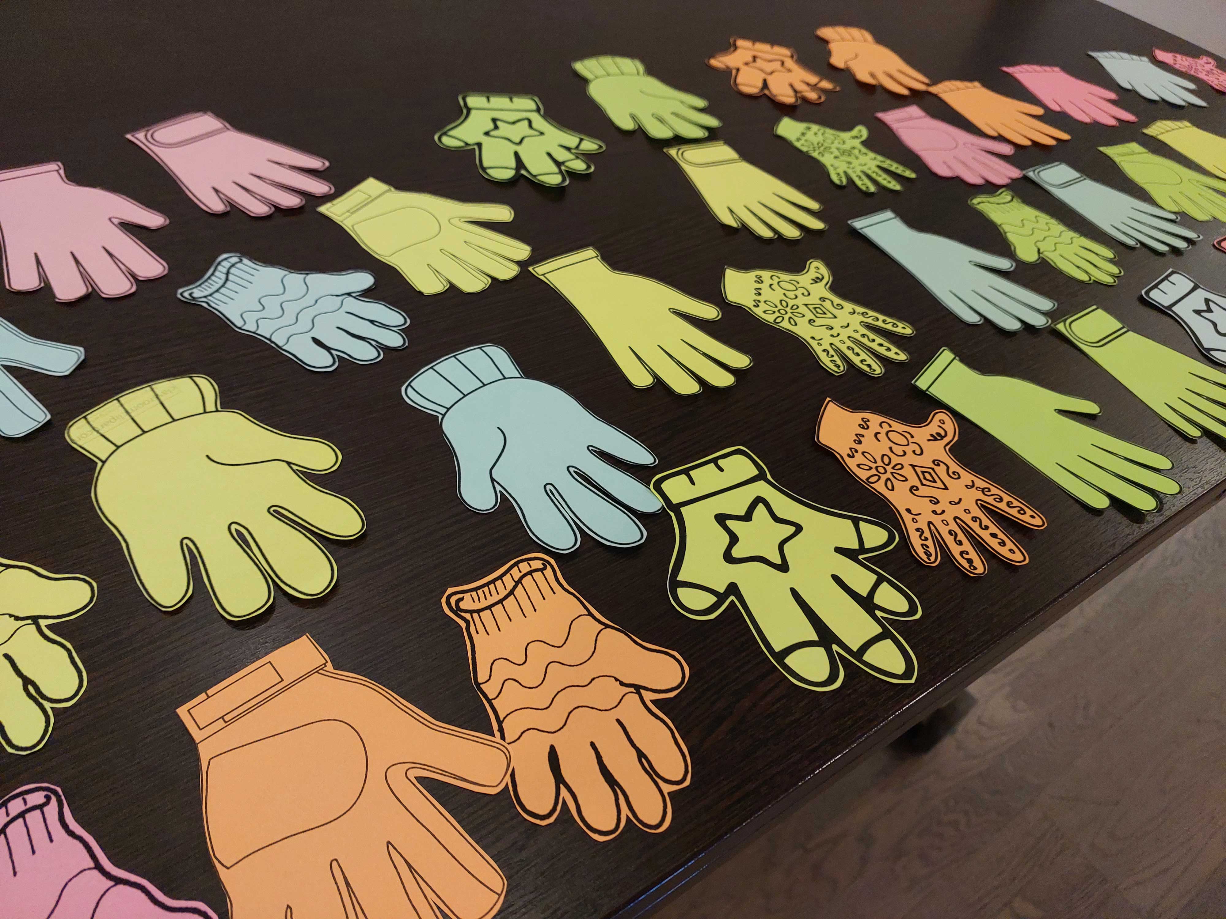 Постер для новости &laquo;В библиотеке Кировских островов дети познакомились с профессией переводчик&raquo;