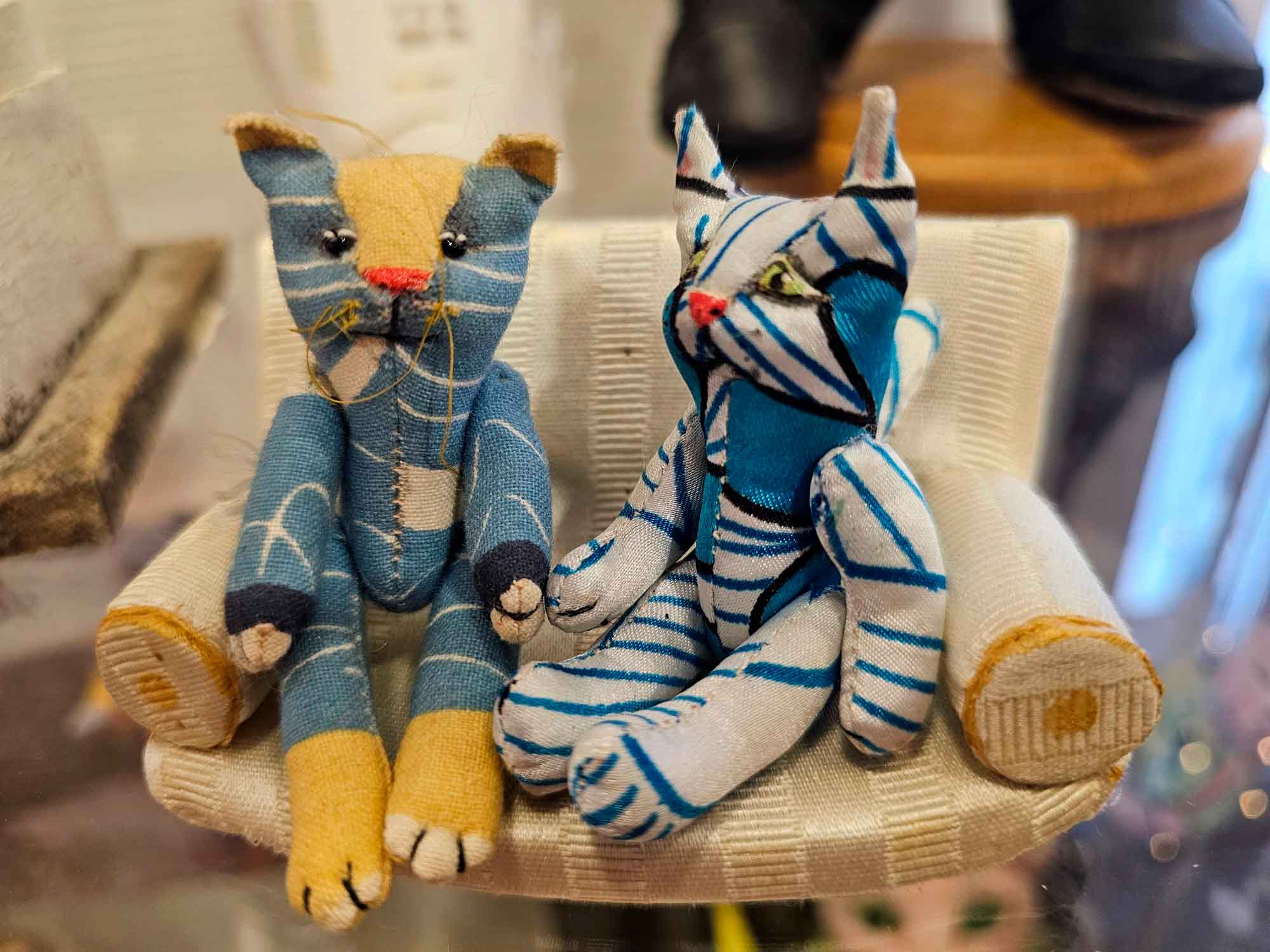 Постер для новости &laquo;Выставка текстильных кукол в библиотеке Кировских островов&raquo;