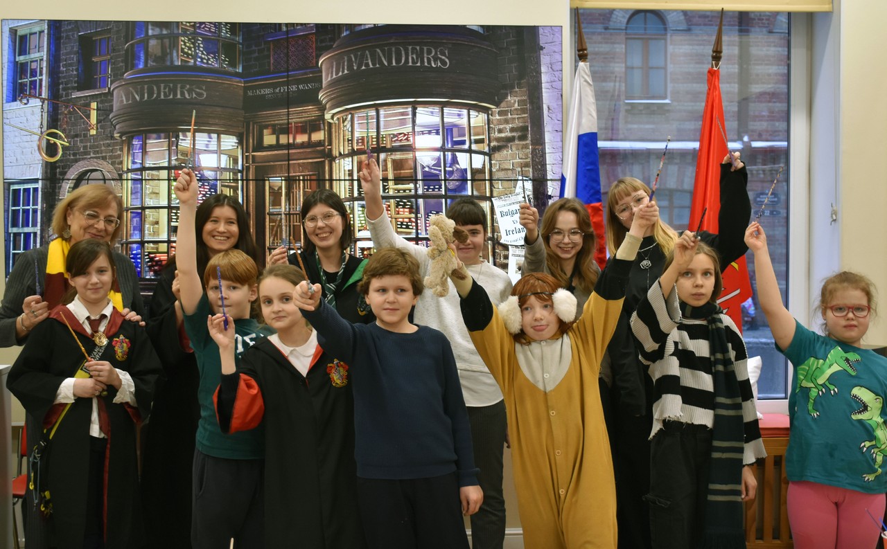 Постер для новости «Ночь Гарри Поттера в Библиотеках Петроградской стороны»