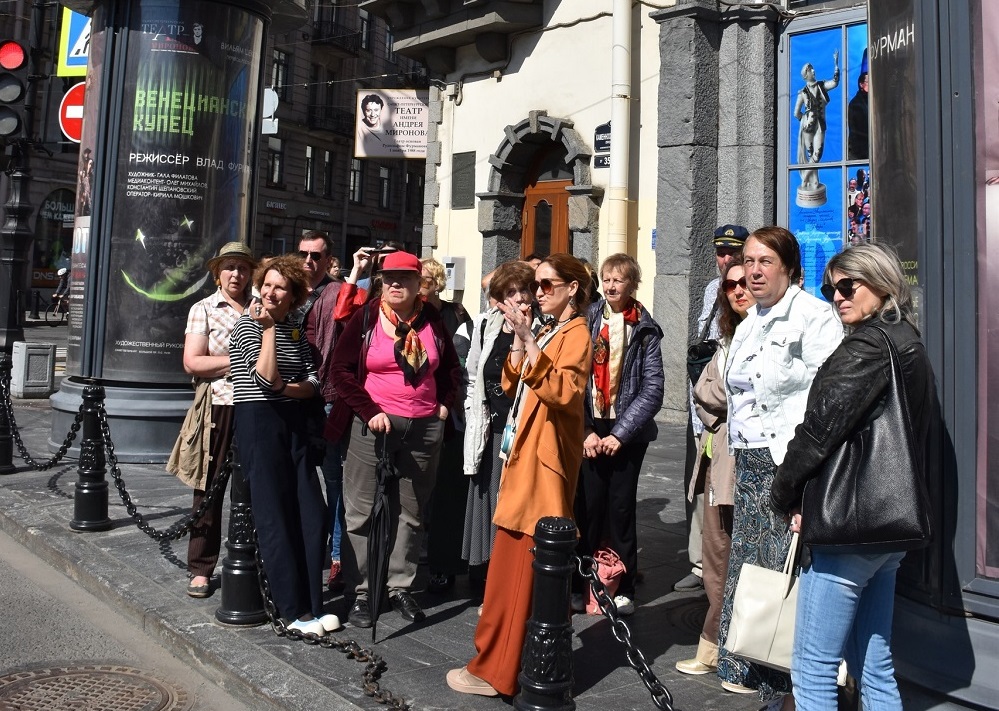 Постер для новости «День Достоевского в Петербурге: библиотеки Петроградской стороны присоединились к большому празднику»