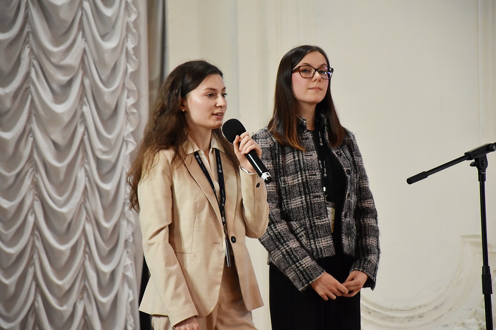 Постер для новости «Открывается подача заявок на 10-й юбилейный конкурс «Лучшие кадровые технологии СЗФО – 2025»»