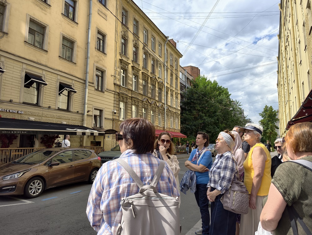 Постер для новости &laquo;«День Достоевского» в Библиотеке на Карповке&raquo;