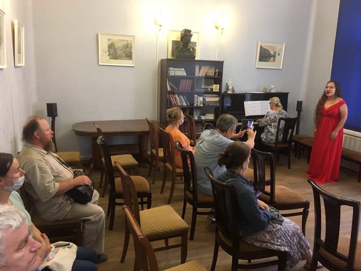 Постер для новости &laquo;Камерный концерт в Центральной районной библиотеке им. А. С.Пушкина&raquo;