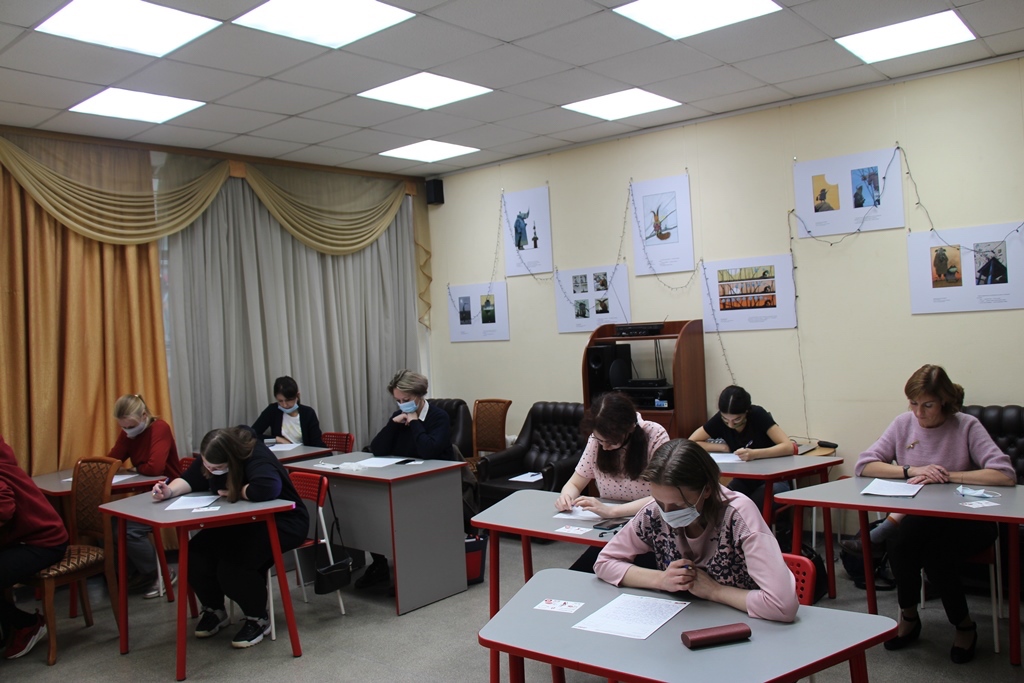 Тотальный диктант 2020 в Центральной детской библиотеке Петроградского района