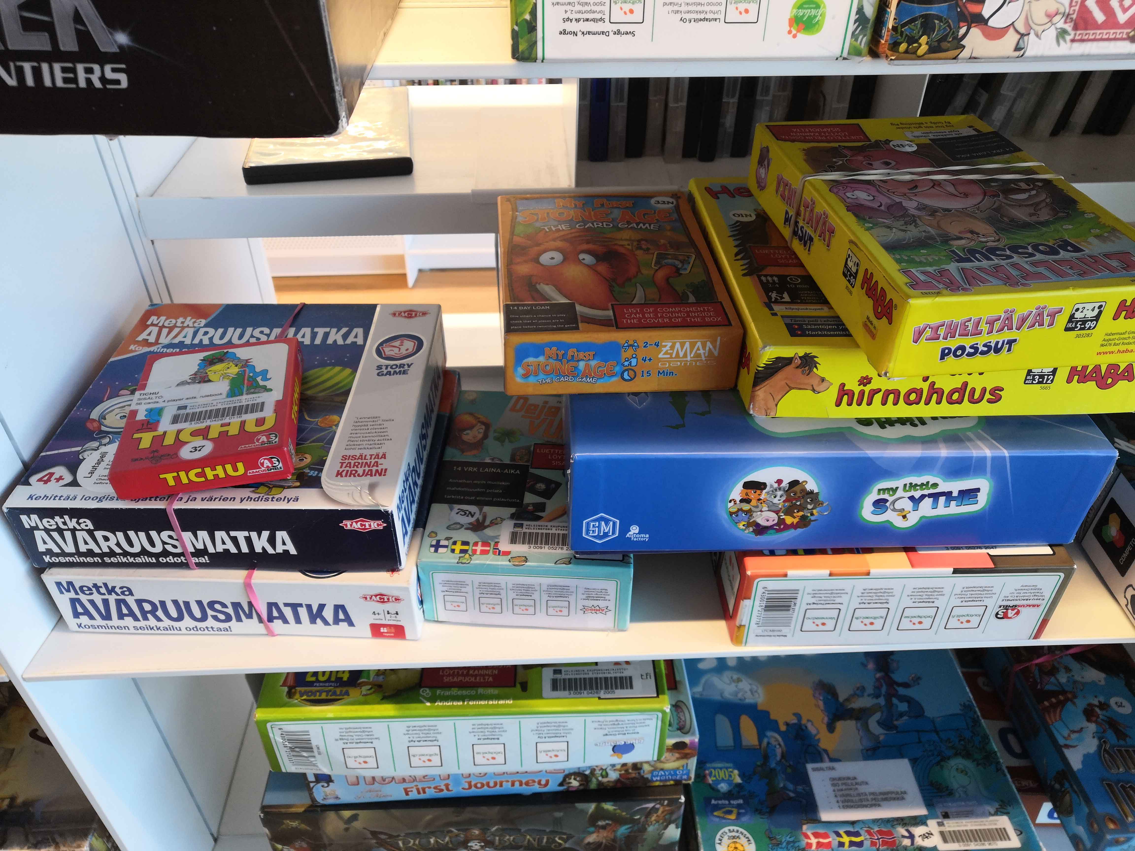 Многие петербуржцы бывали в Хельсинки (Финляндия), где в 3 минутах от железнодорожного вокзала находится городская библиотека «Oodi».