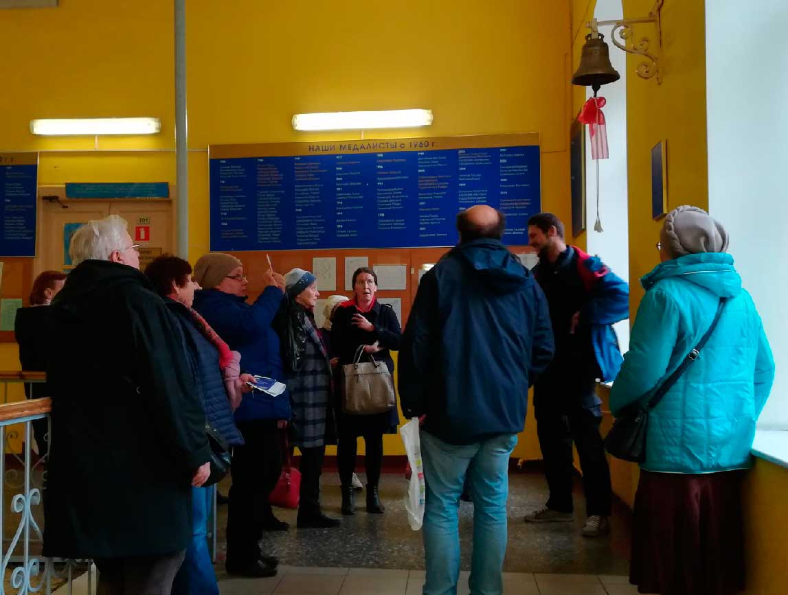 9 октября читатели Троицкой (3-й районной) библиотеки отправились на экскурсию «Немецкая слобода на Невском проспекте».