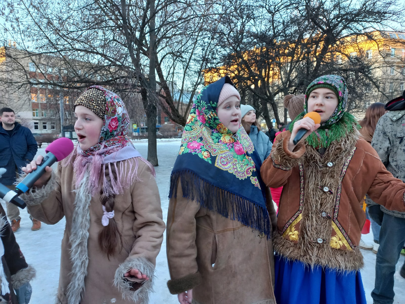 В первый день весны 2-я детская библиотека (Татарский пер., д.1) и Подростково-молодежное пространство