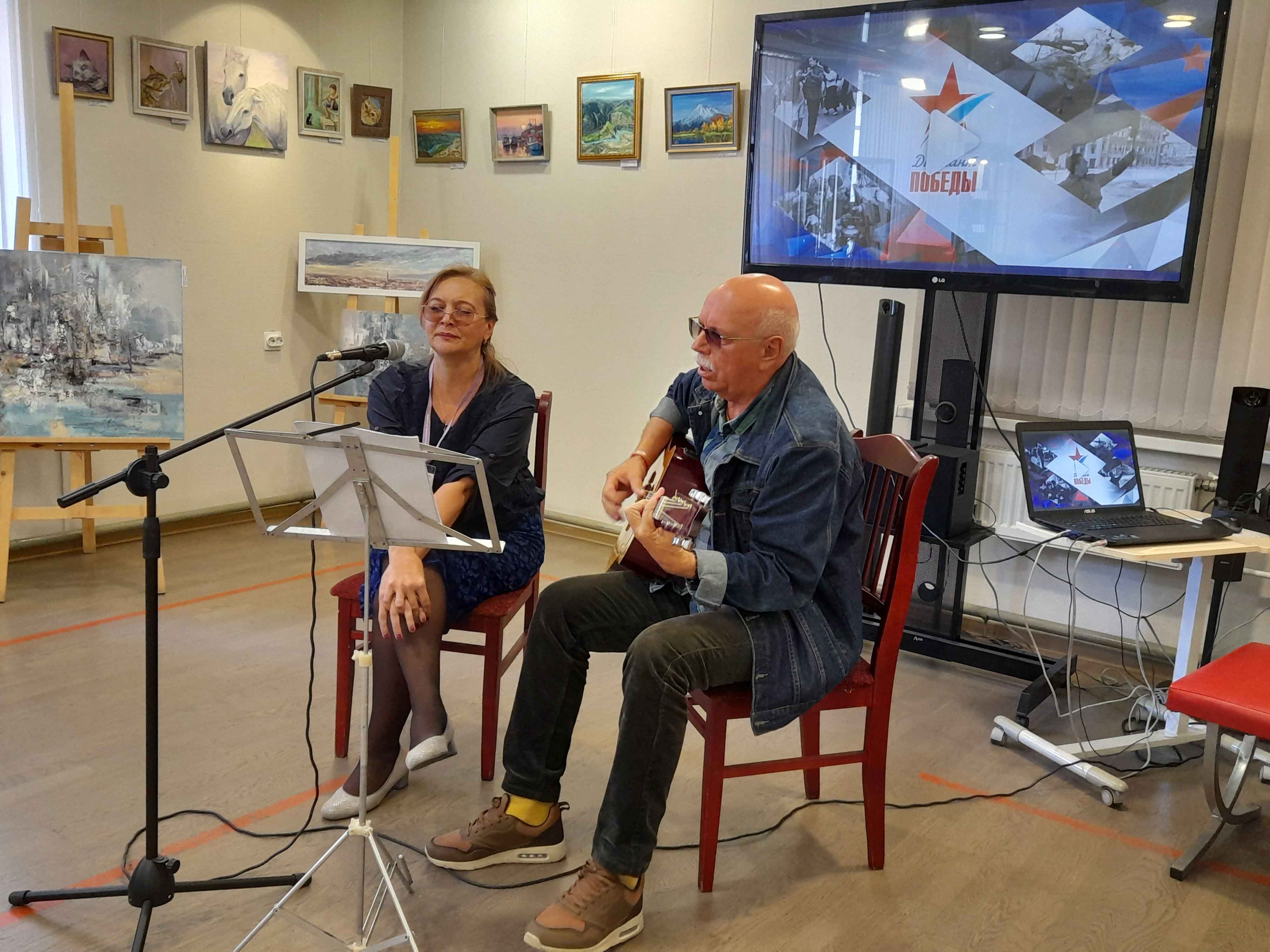 3 сентября Библиотека Ленина, Библиотека Кировских островов и Библиотека книжных героев приняли на своих площадках желающих присоединиться к Всероссийской акции «Диктант Победы».