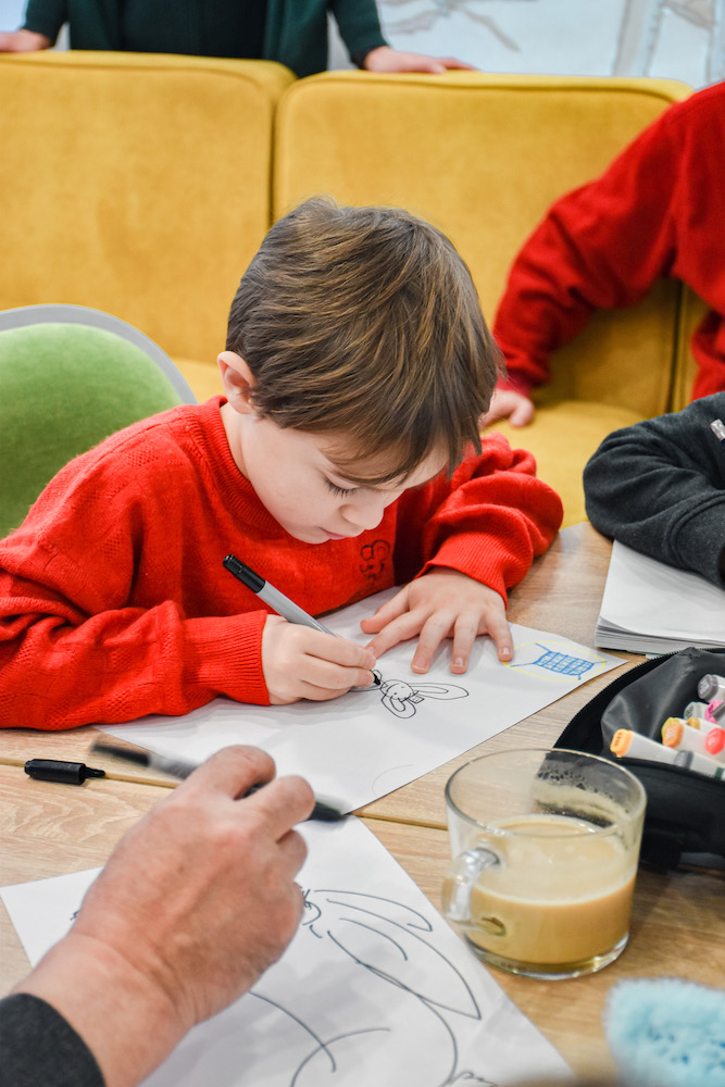 Мастер-класс с художником-иллюстратором Латифом Казбековым